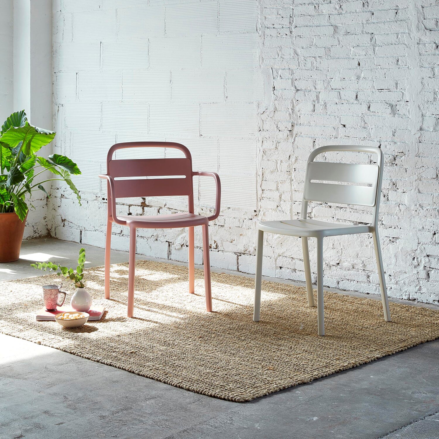 Como Stacking Outdoor Armchair (Set of 4) - Image 8