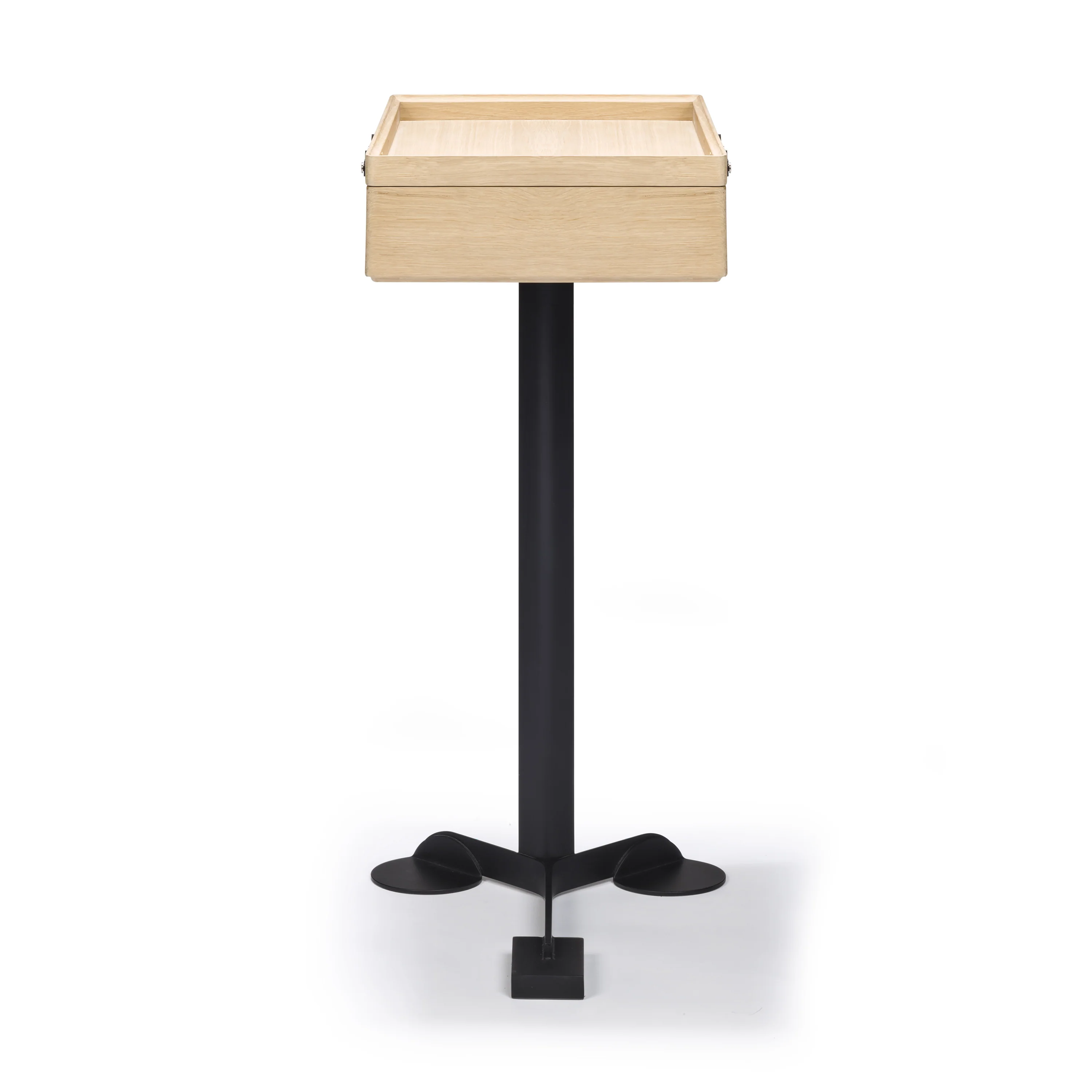 Comodo Side Table - Image 12
