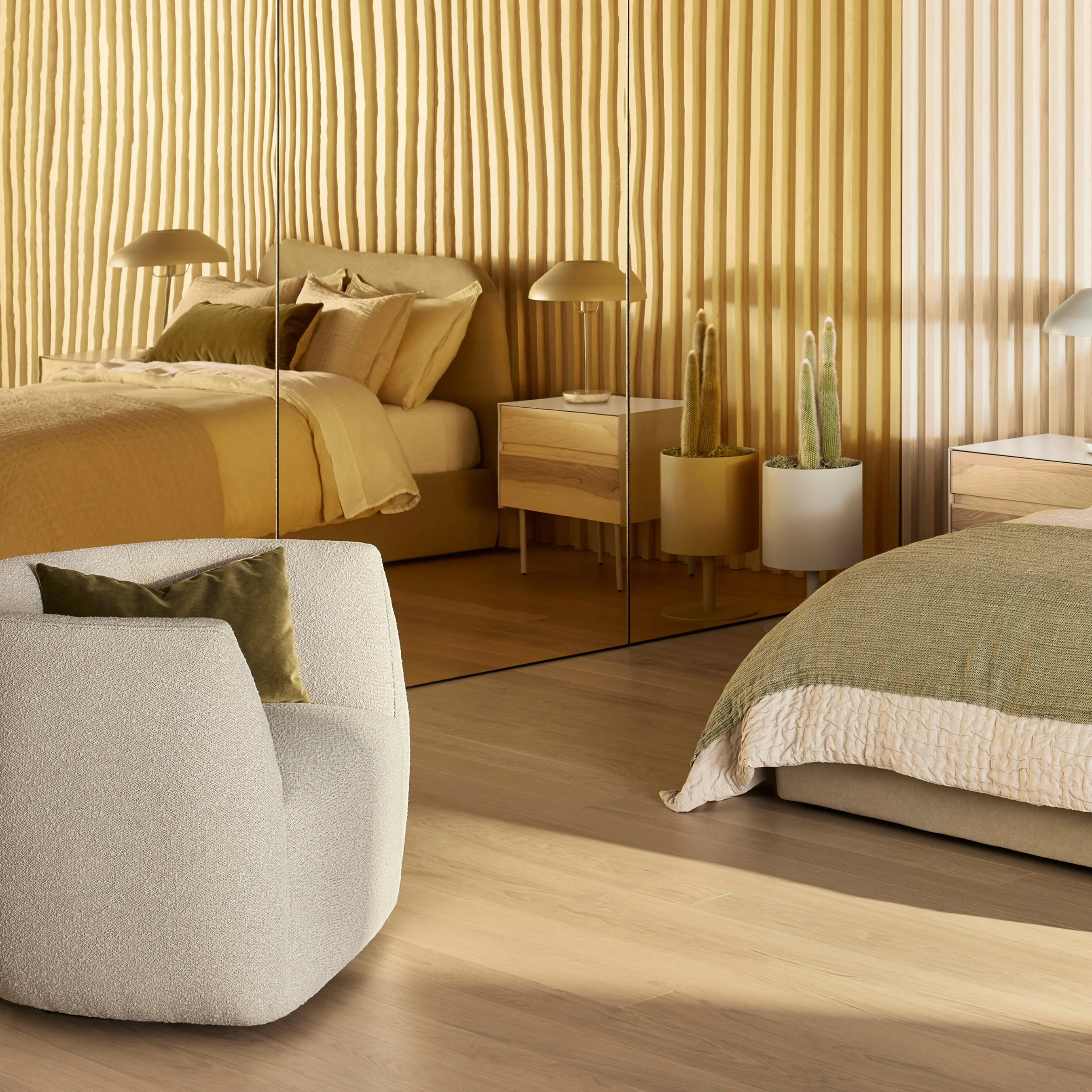 Council Swivel Lounge Chair - Image 18