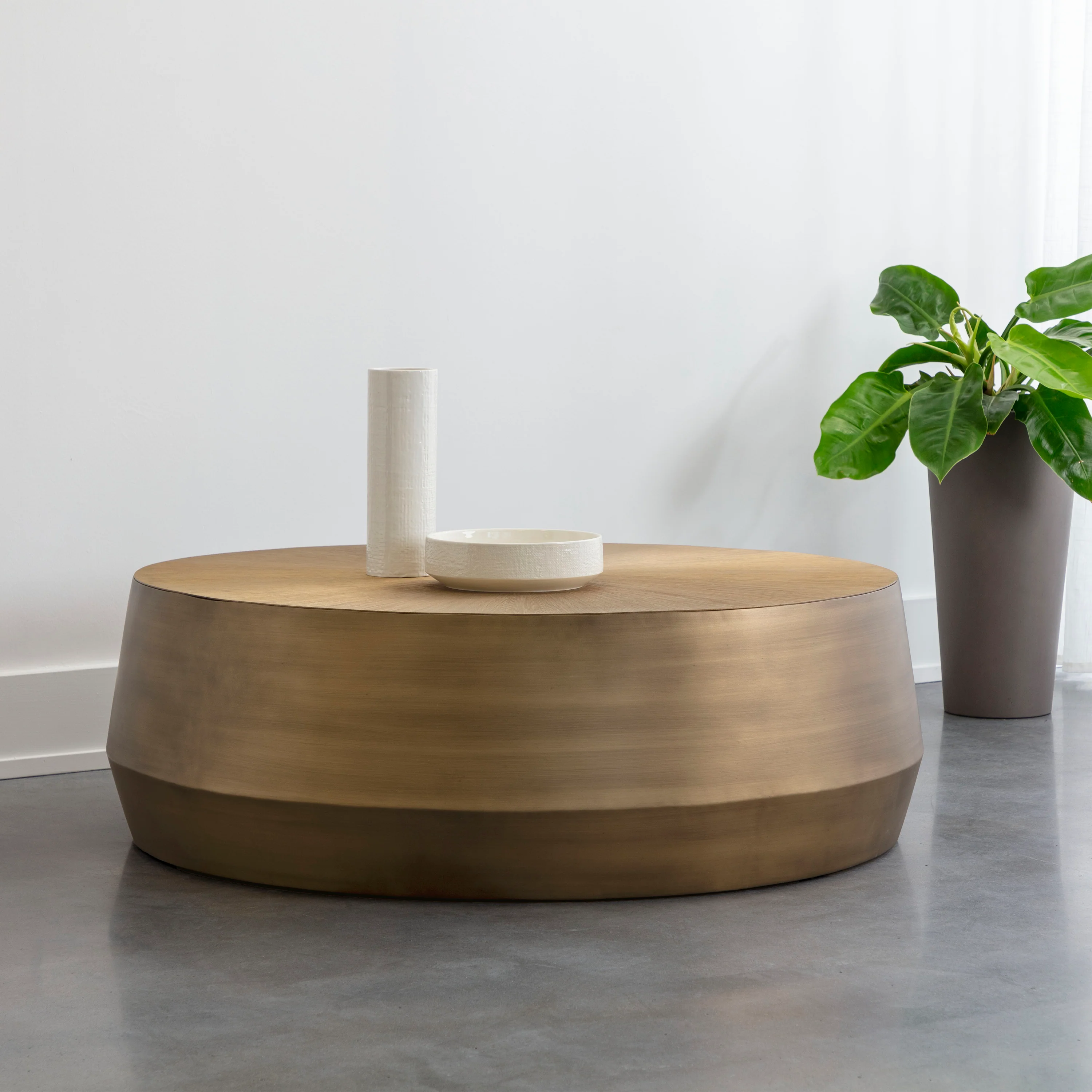 Creed Coffee Table - Image 12
