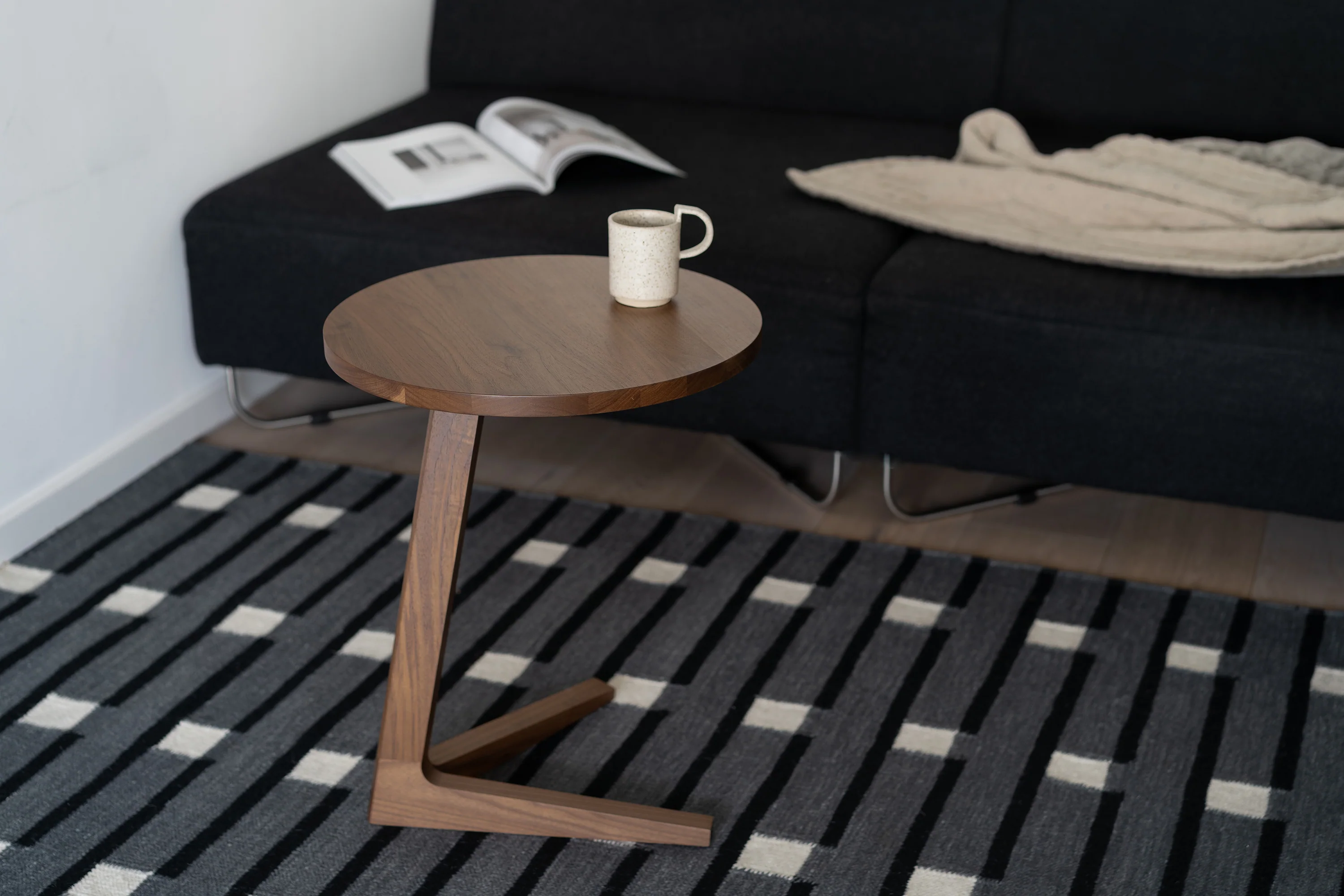 Cross Side Table - Image 18