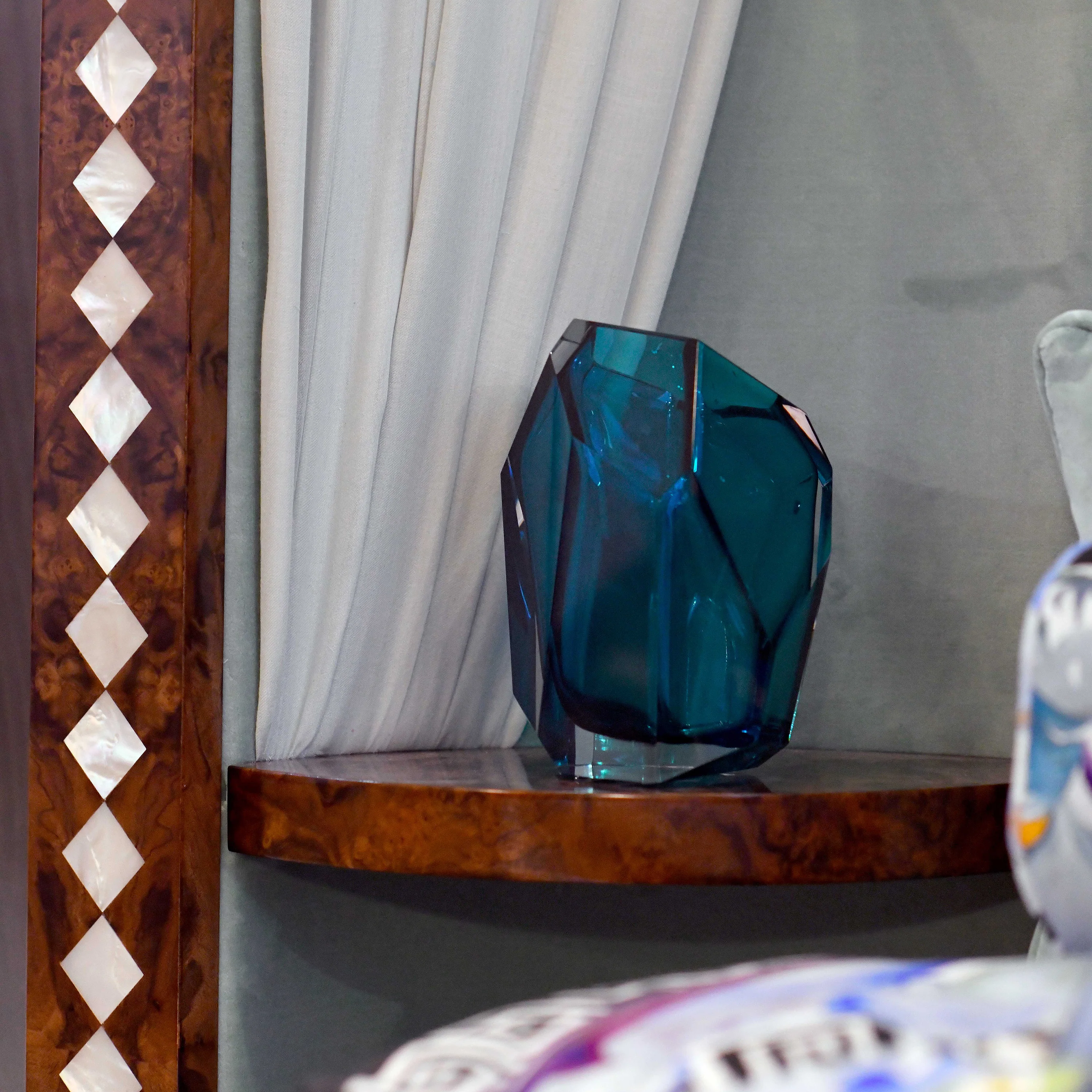 Crystal Rock Vase - Image 27