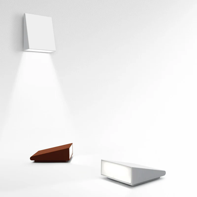 Cuneo Outdoor Wall or Floor Light - Image 2