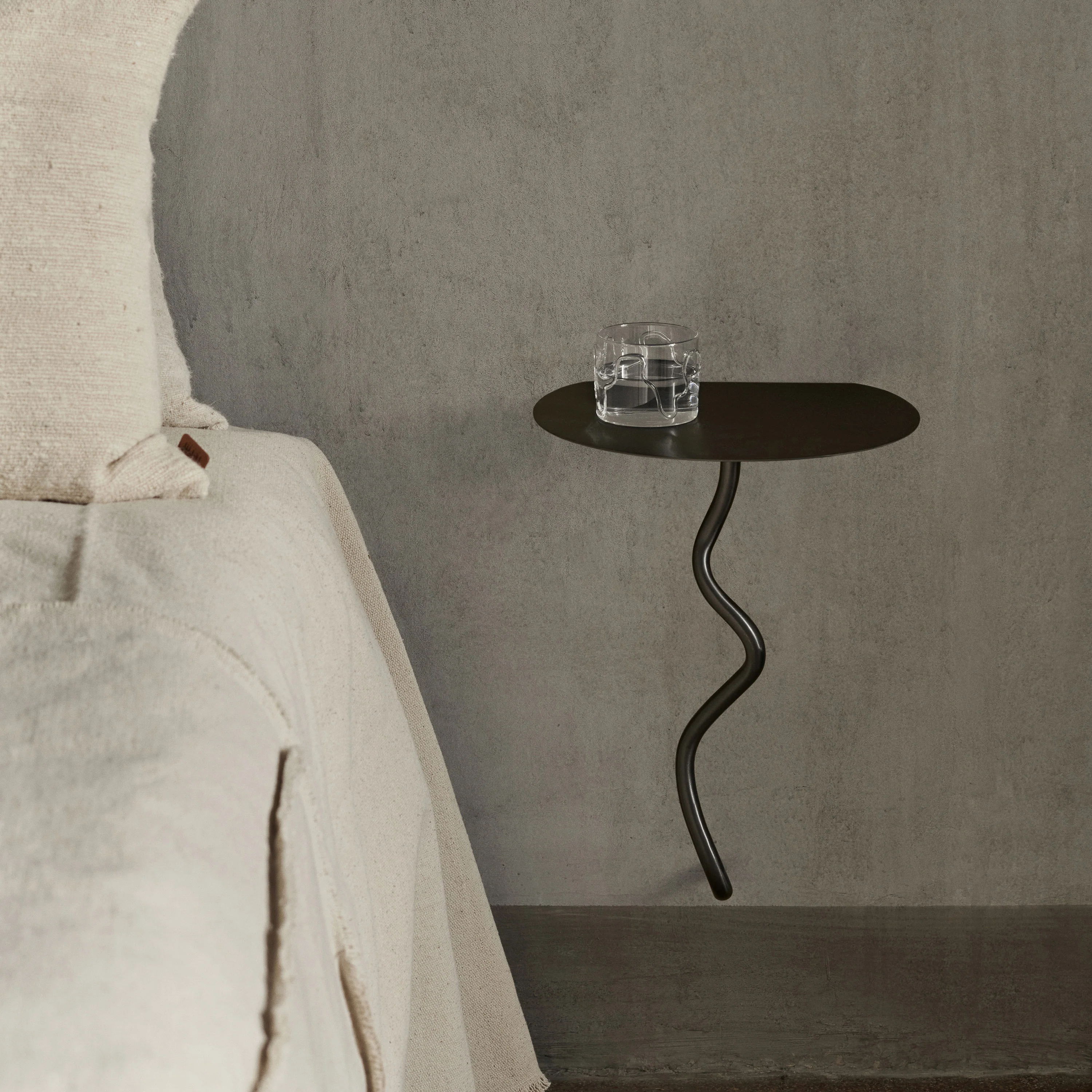 Curvature Wall Table - Image 7