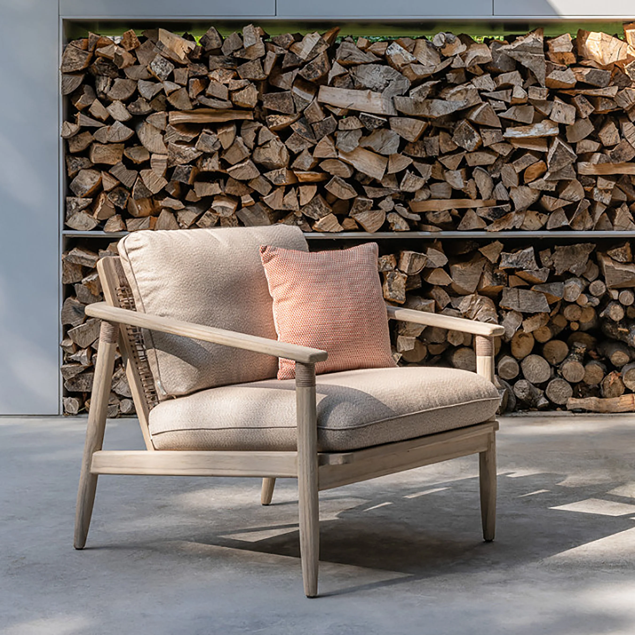 David Outdoor Lounge Chair - Image 2