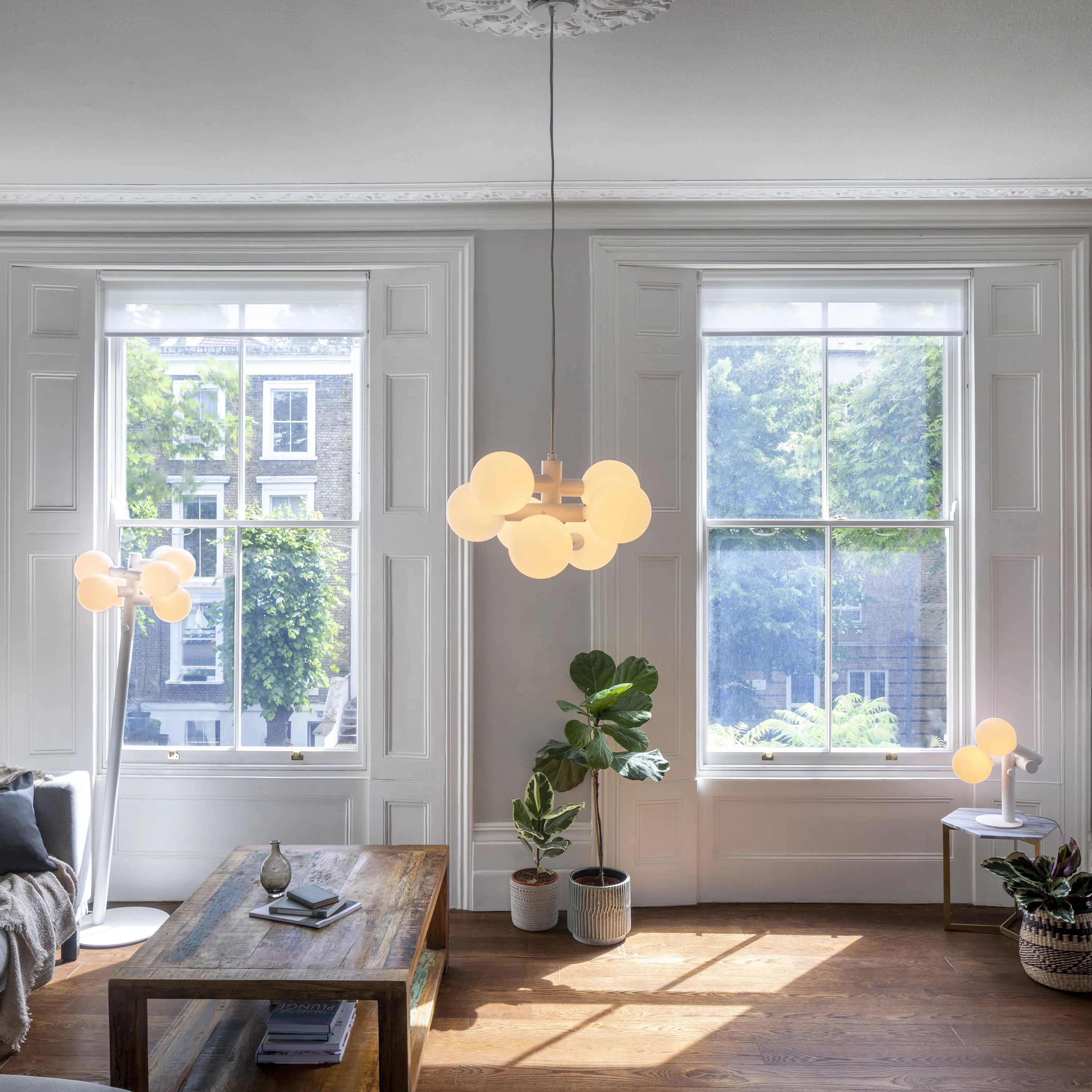 David Weeks Echo Chandelier - Image 5