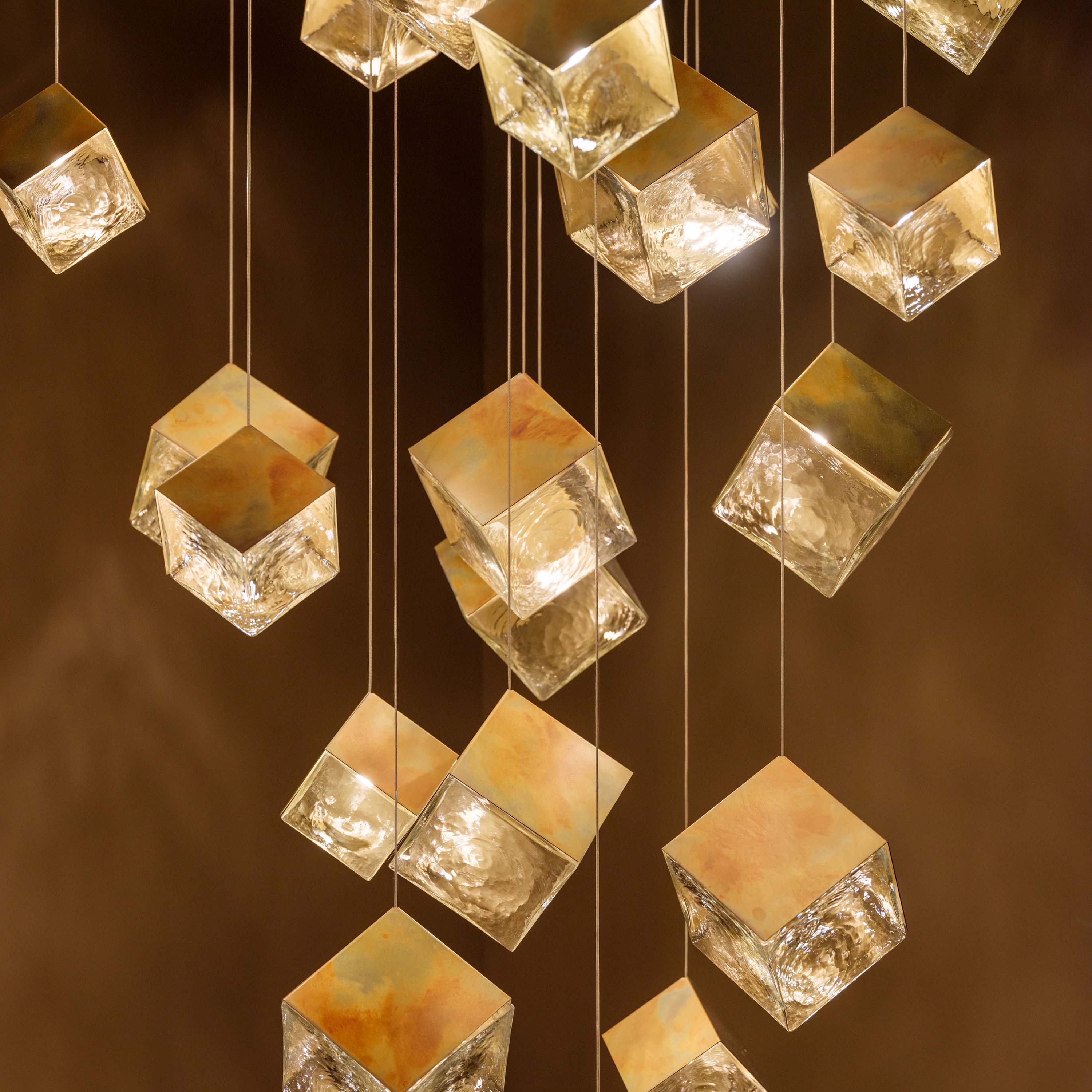 De Castelli x Pyrite Square Chandelier - Image 8
