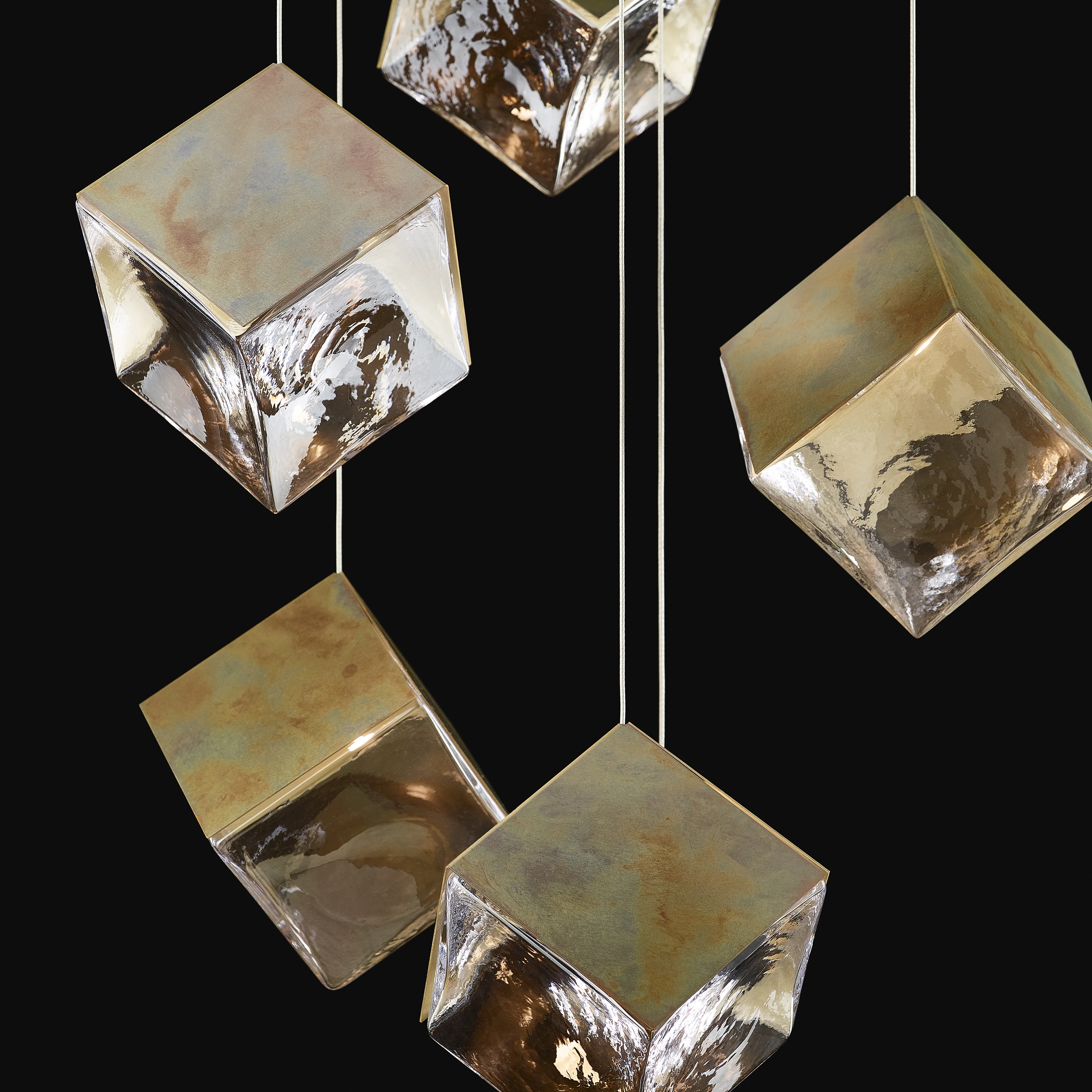 De Castelli x Pyrite Square Chandelier - Image 9
