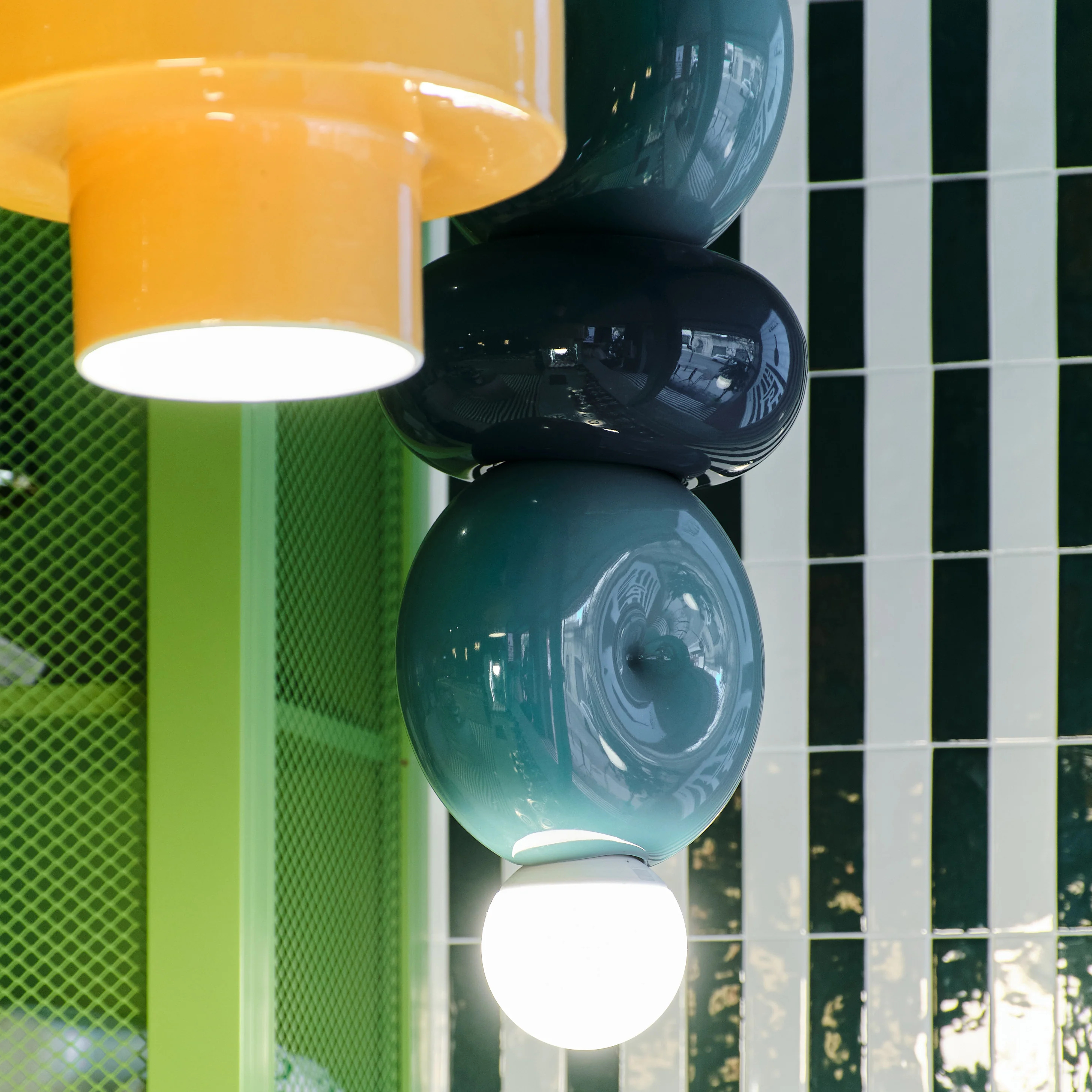 Deco Bumbum 3-Element Vertical Pendant Light - Image 5