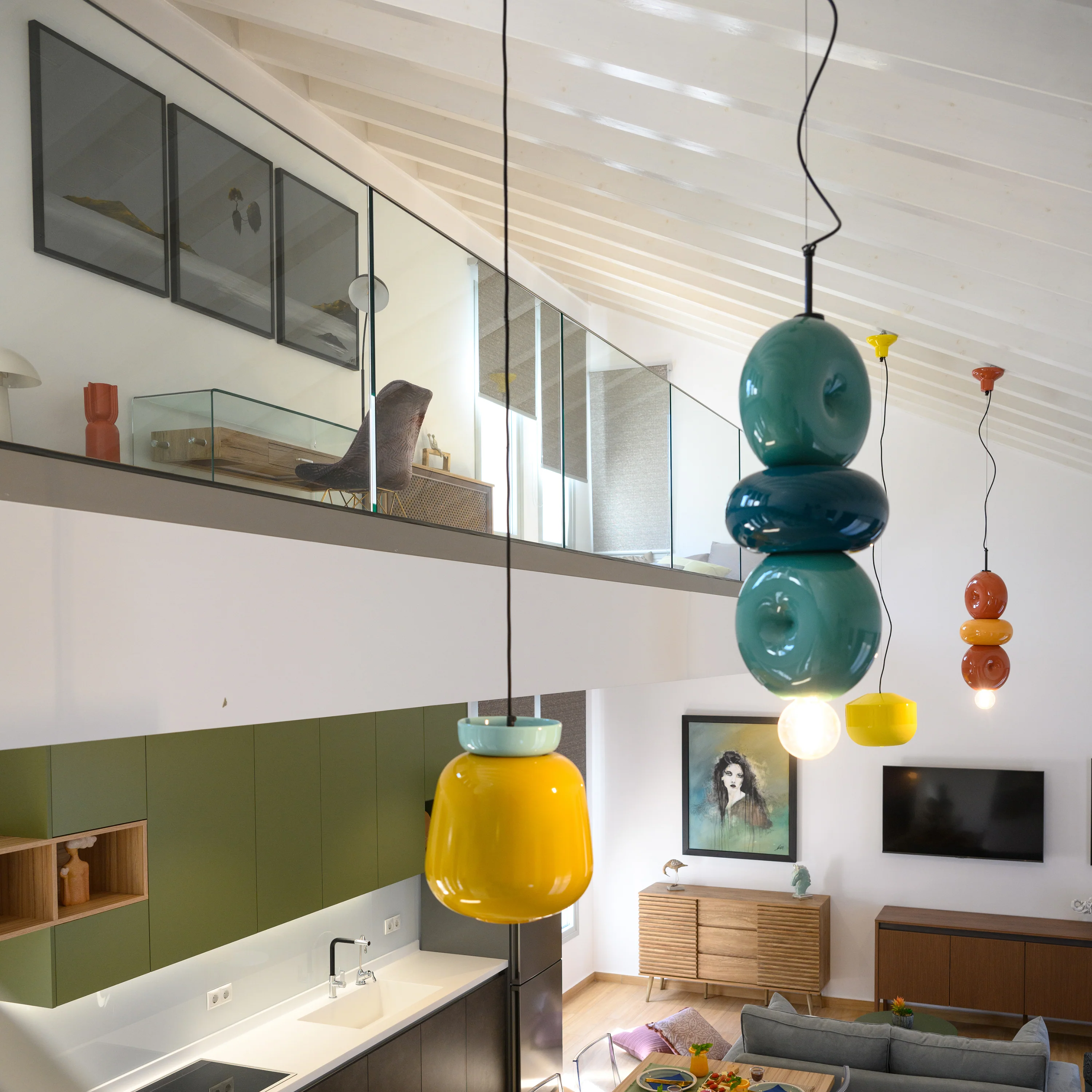 Deco Bumbum 3-Element Vertical Pendant Light - Image 6