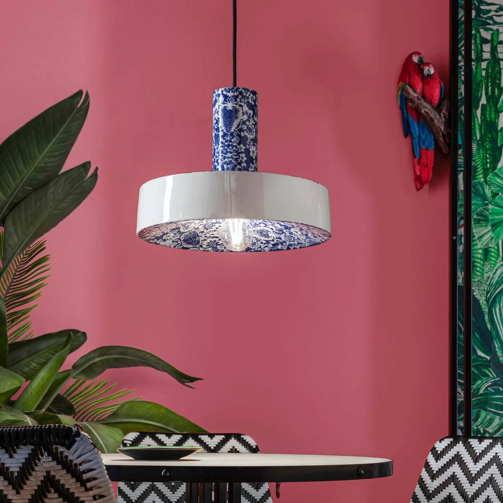 Deco Pi Round Pendant Light - Image 4