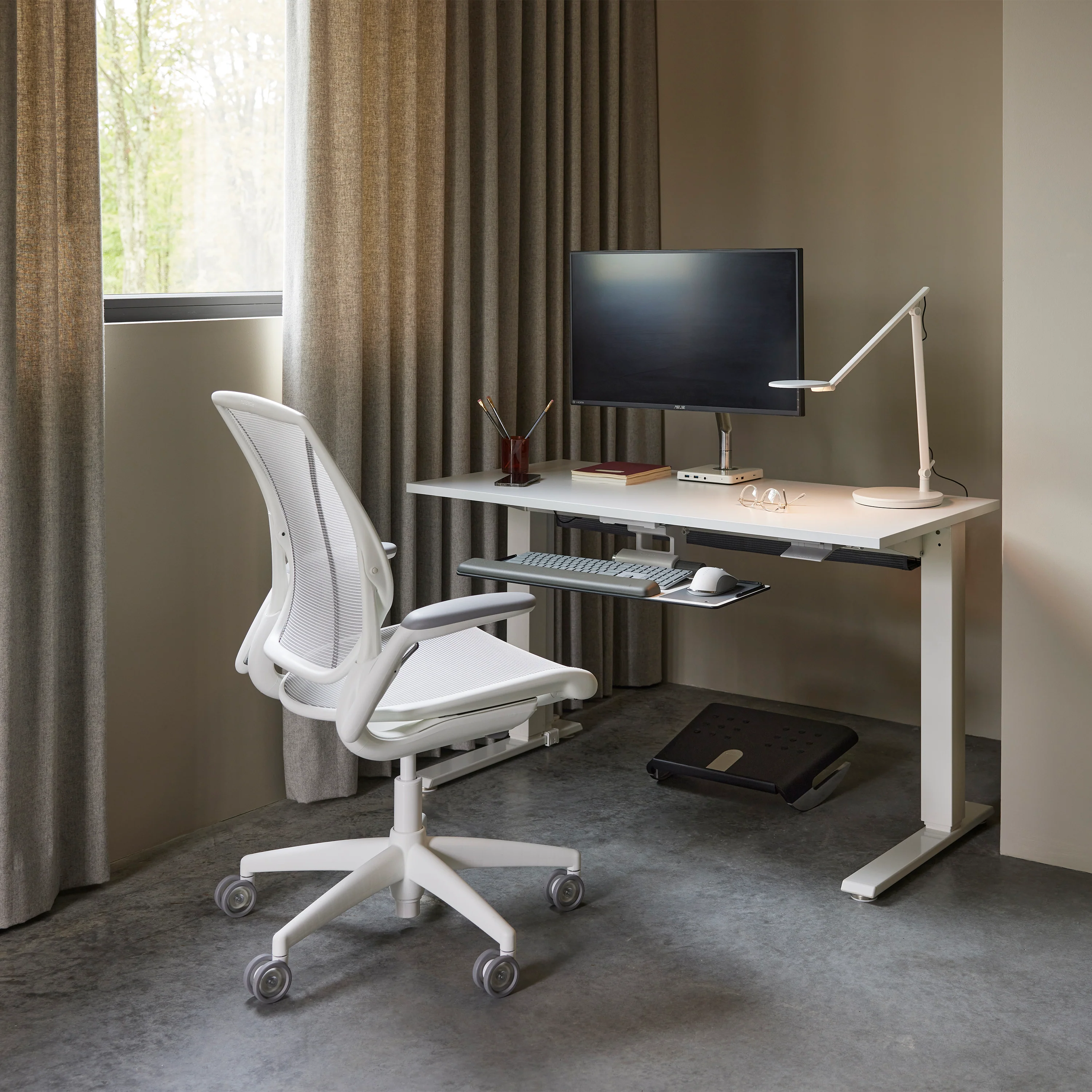 Diffrient World Task Chair - Image 19