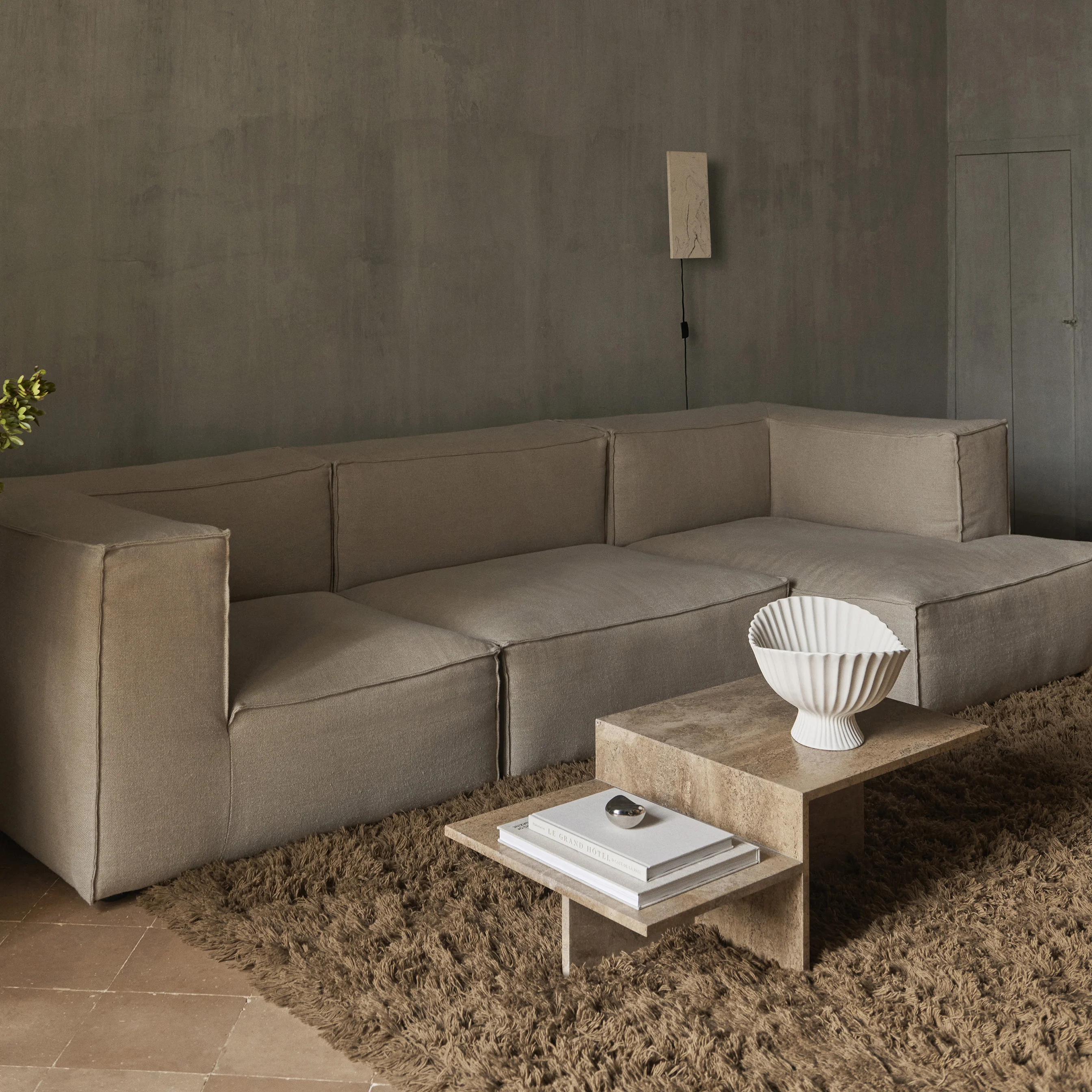 Distinct Coffee Table - Image 5