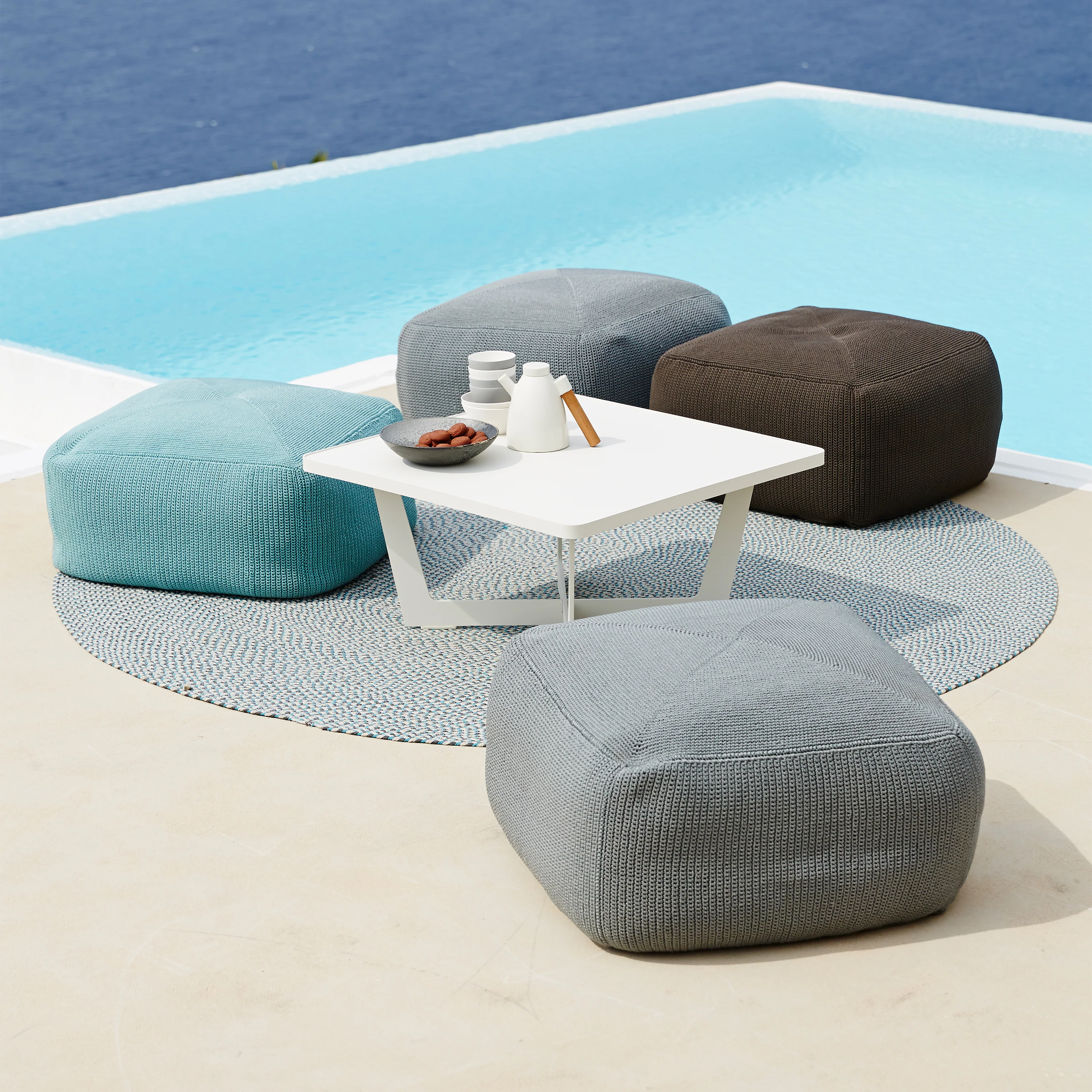 Divine Footstool - Image 6