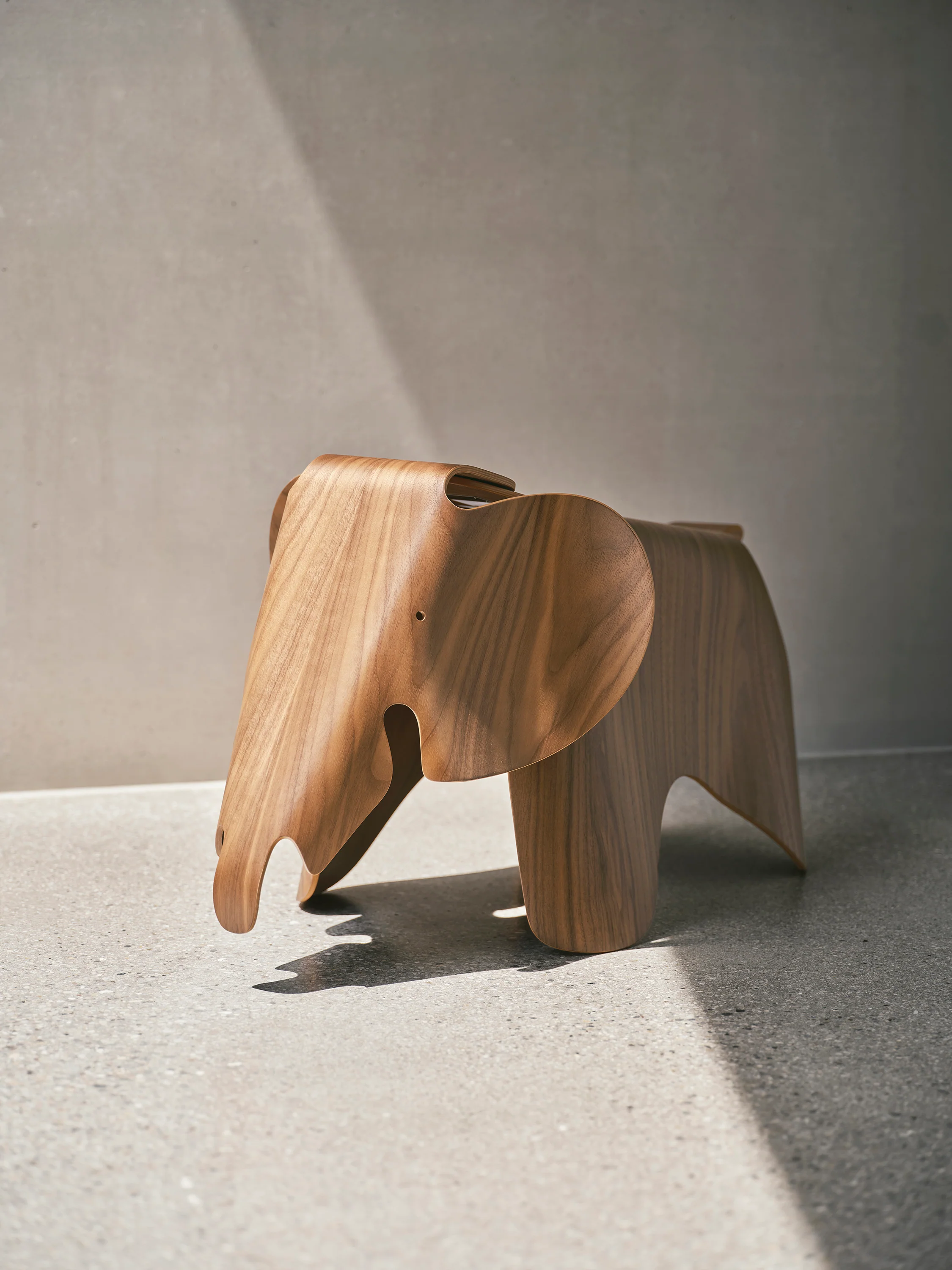 Eames Elephant Plywood - Image 11
