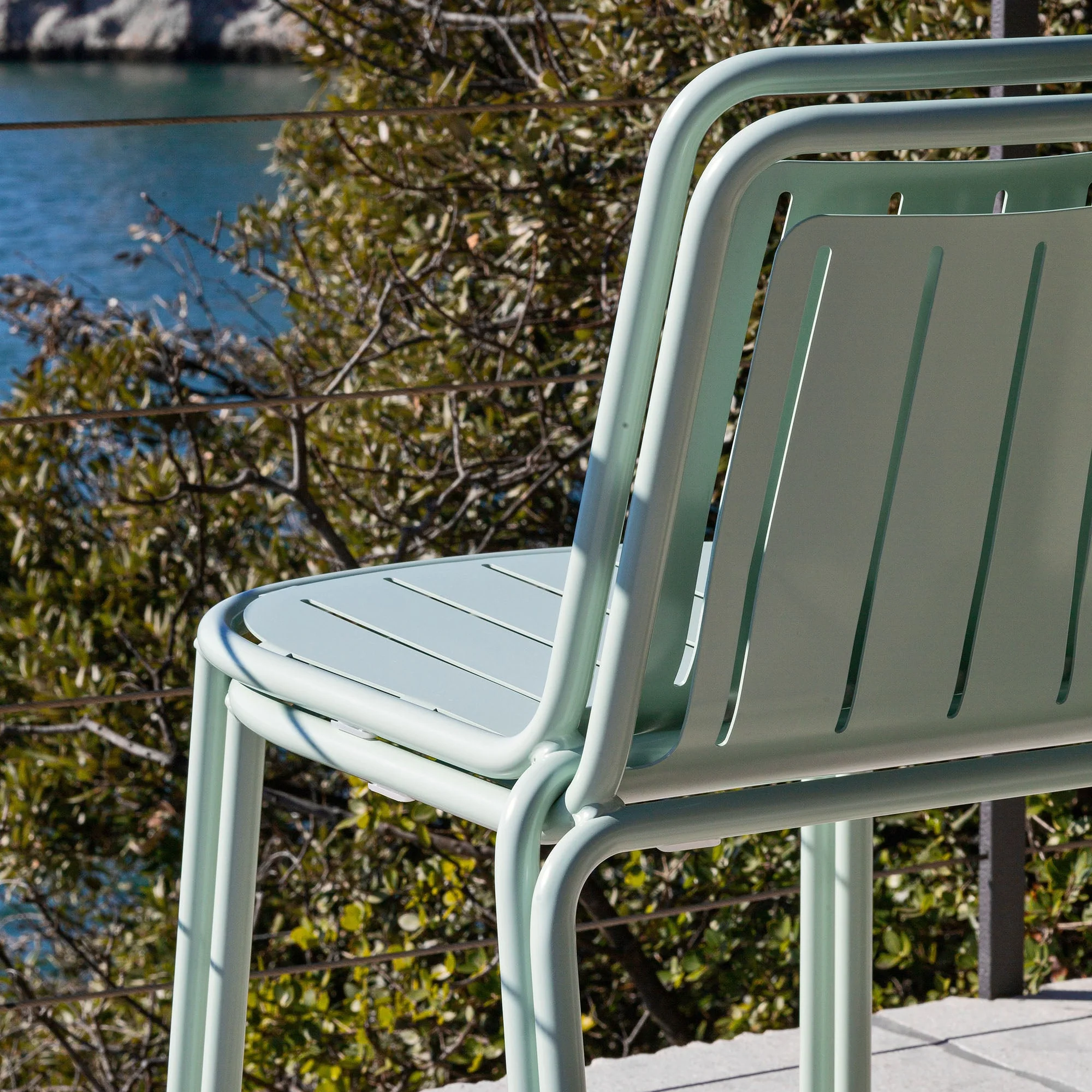 Easy Outdoor Dining Chair - Image 9