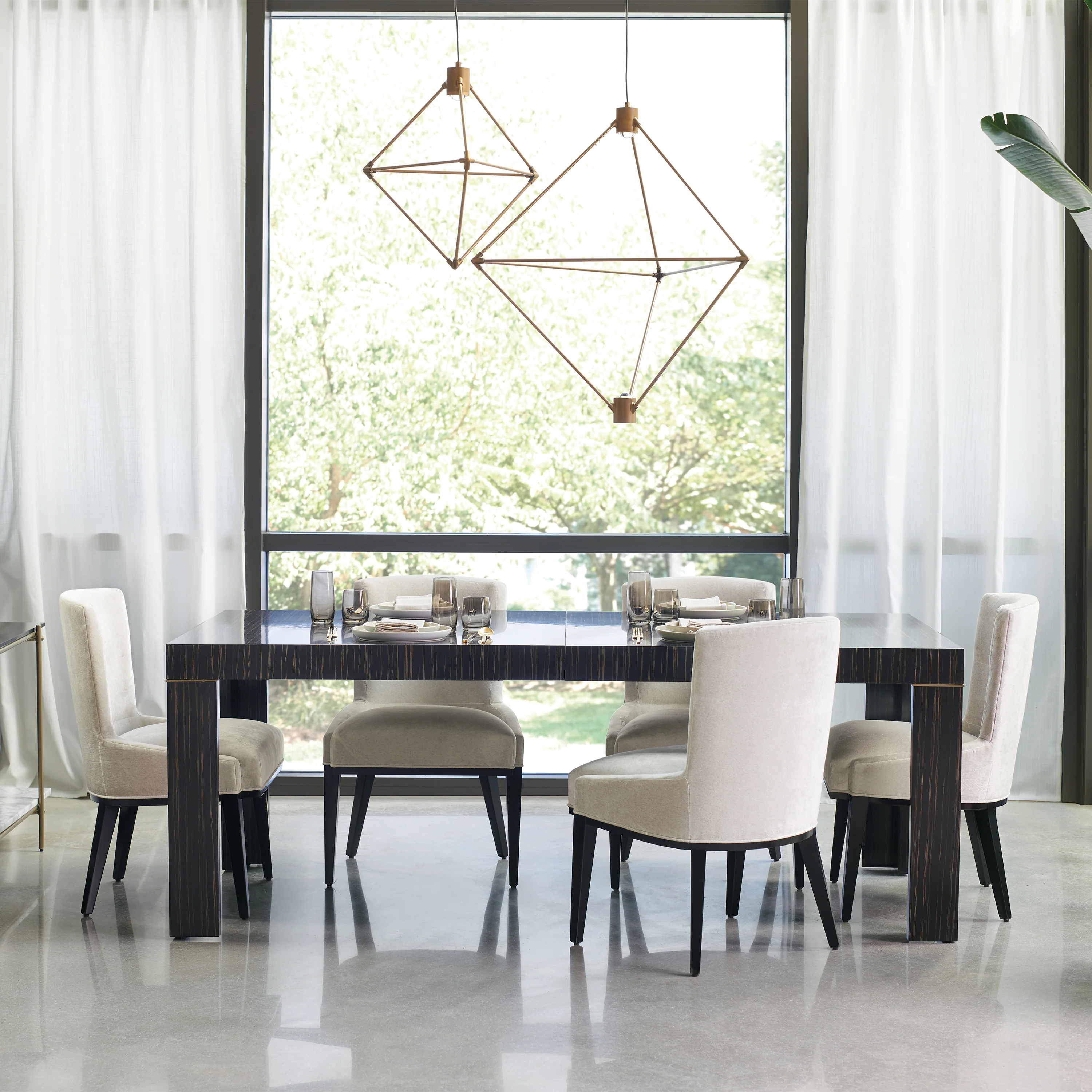 Edge Extendable Dining Table - Image 9