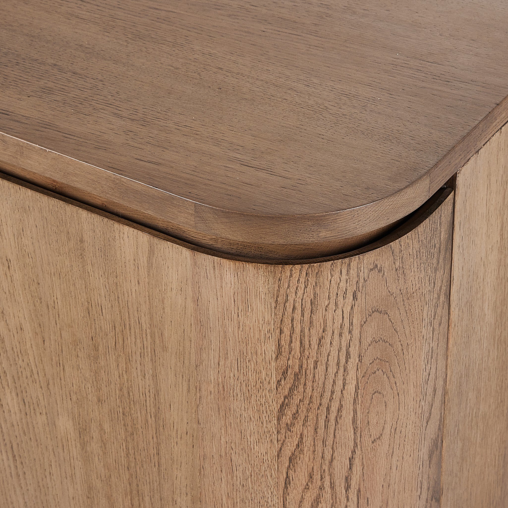 Elle Media Console - Image 8