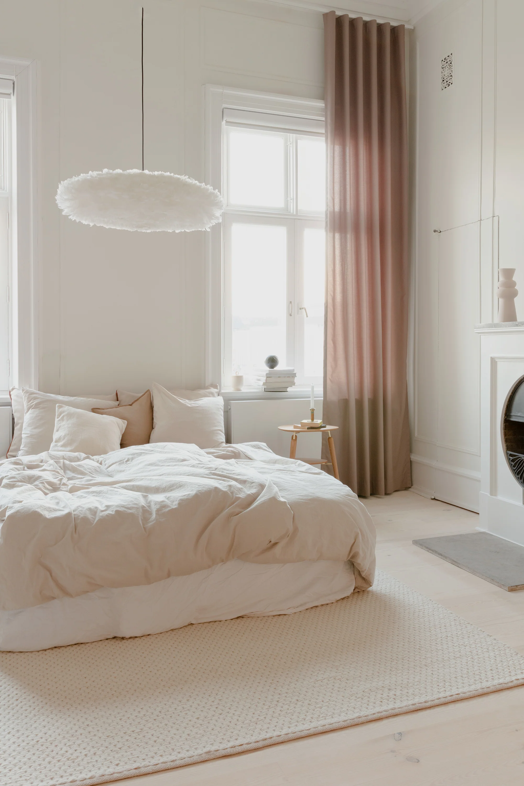 Eos Esther Pendant Light - Image 31