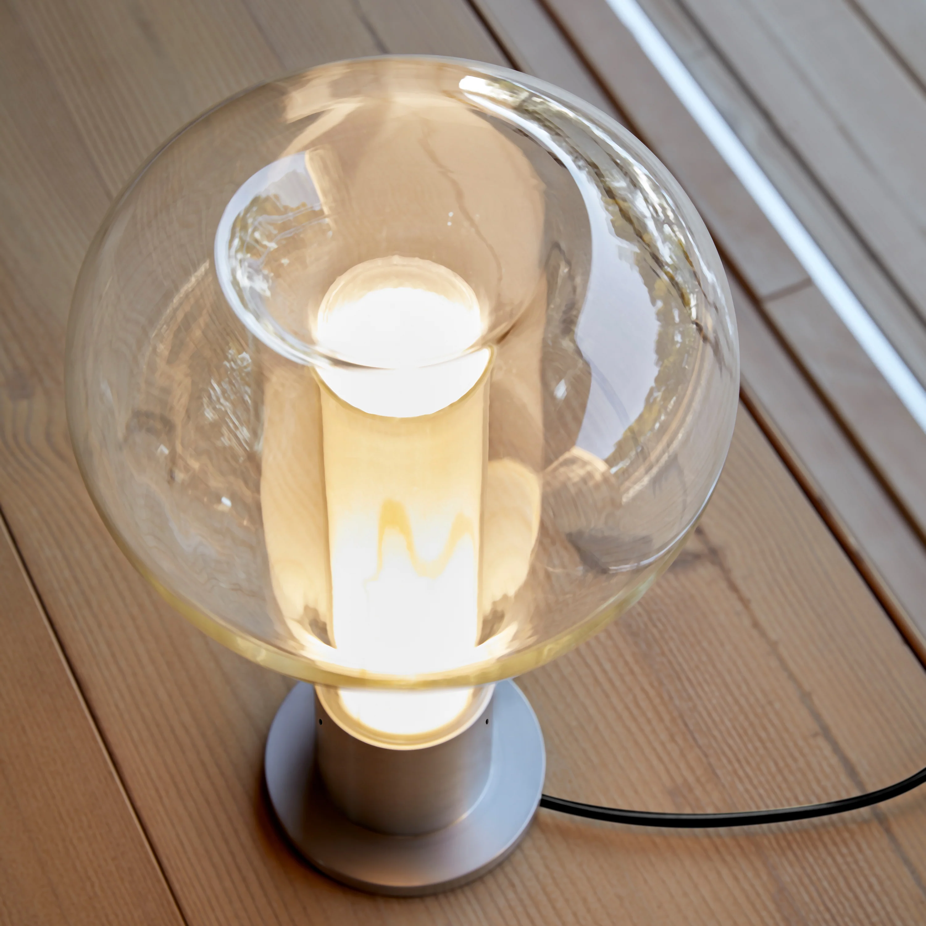 Eris Table Lamp - Image 6