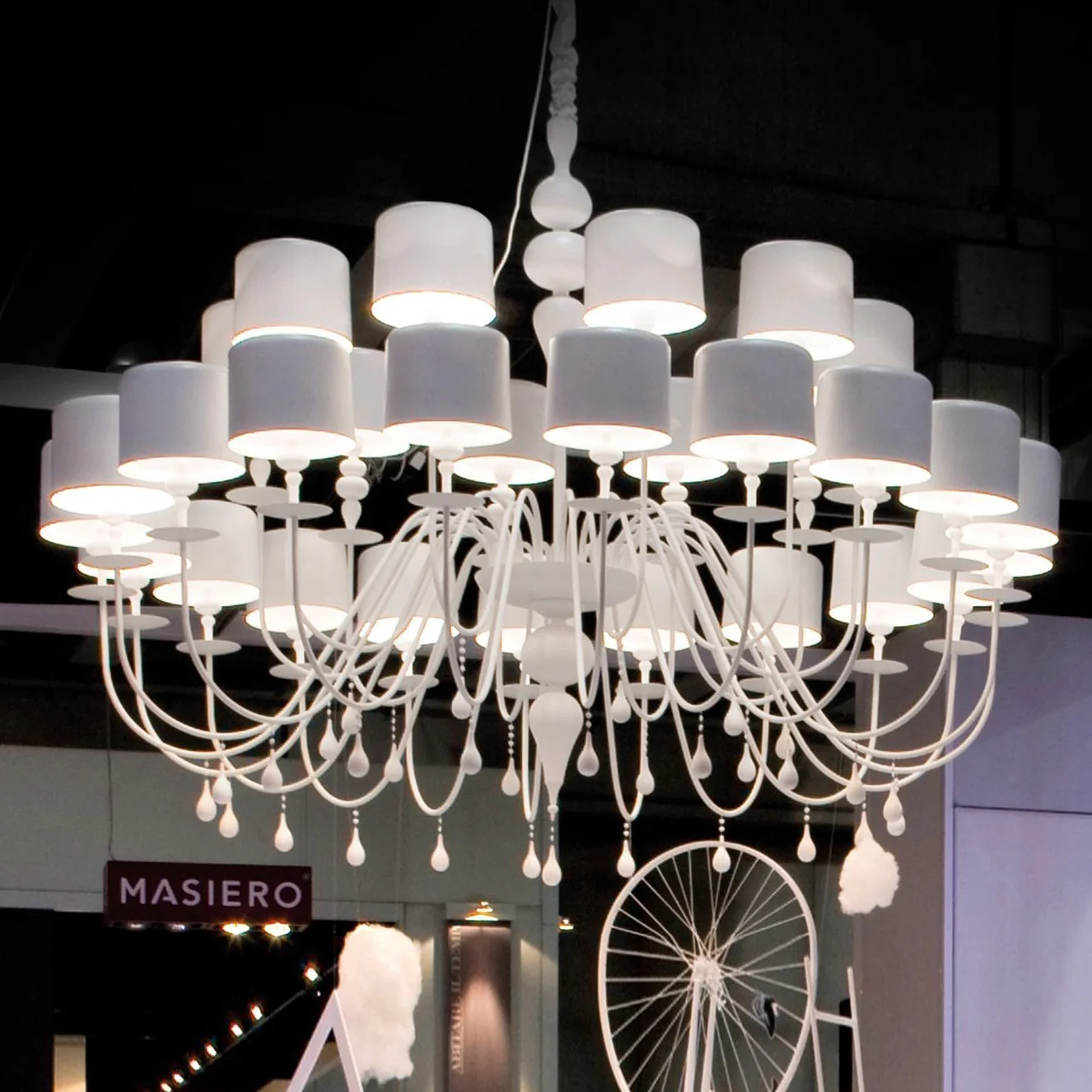 Eva S20 Chandelier - Image 7