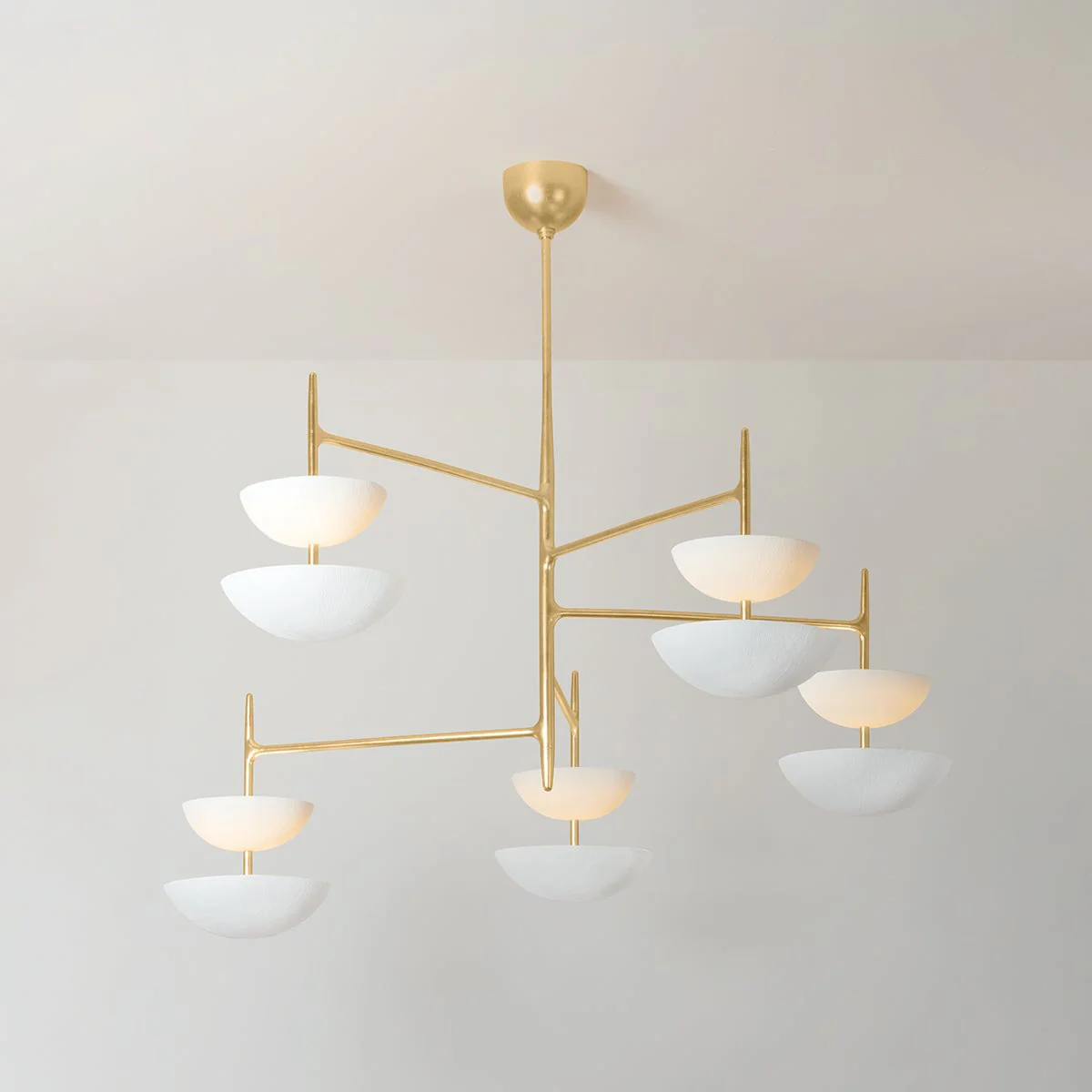 Evander LED Chandelier - Image 4