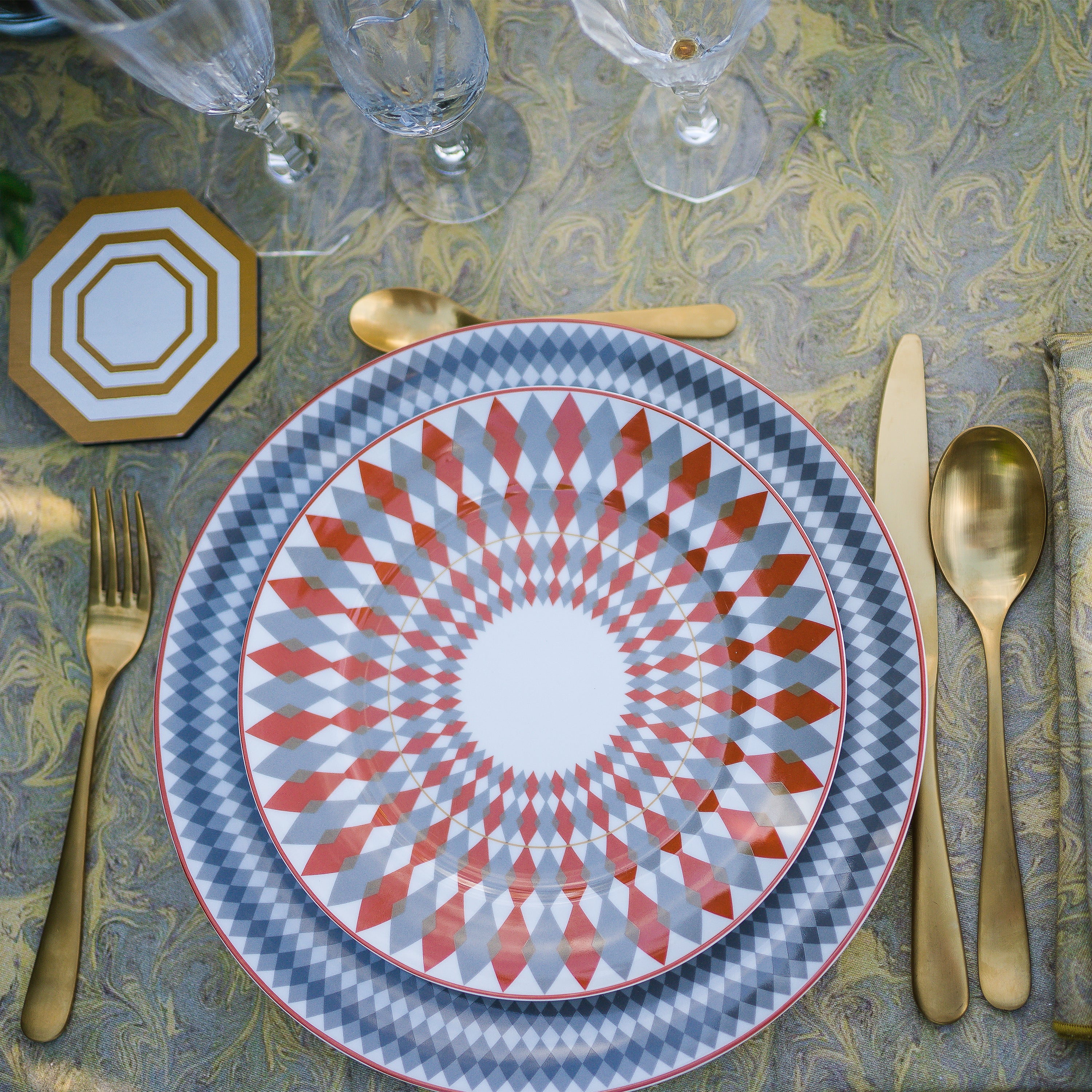 Evolution Dinner Plate (Set of 4) - Image 7