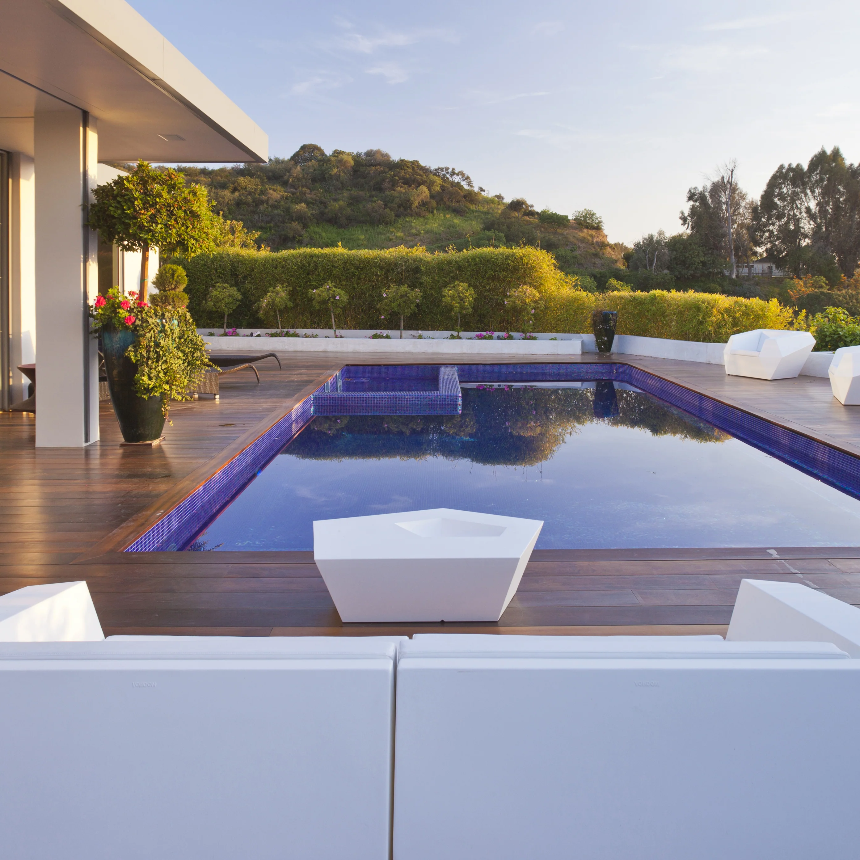 Faz Outdoor Sun Chaise Table - Image 2