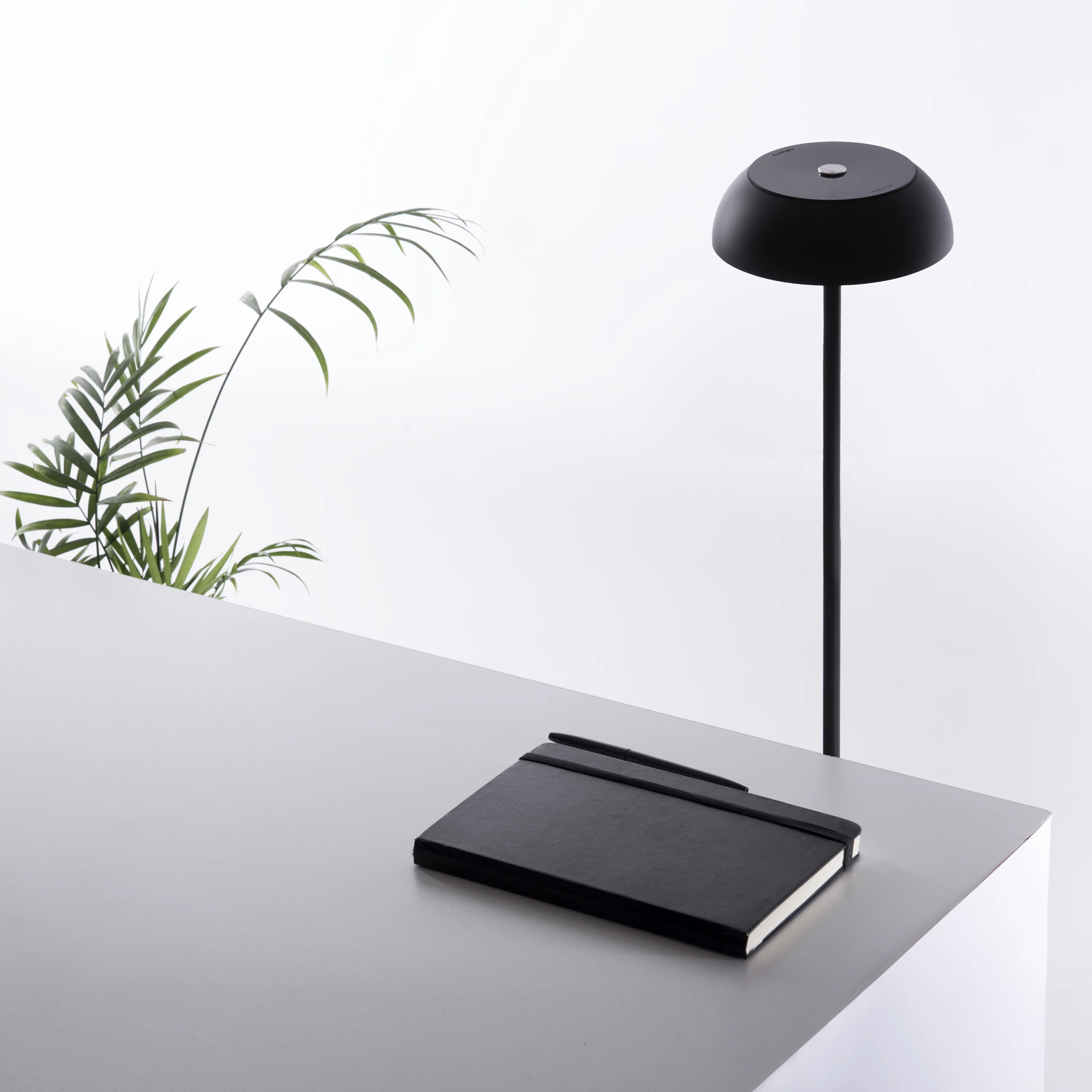 Float Floor Lamp - Image 5