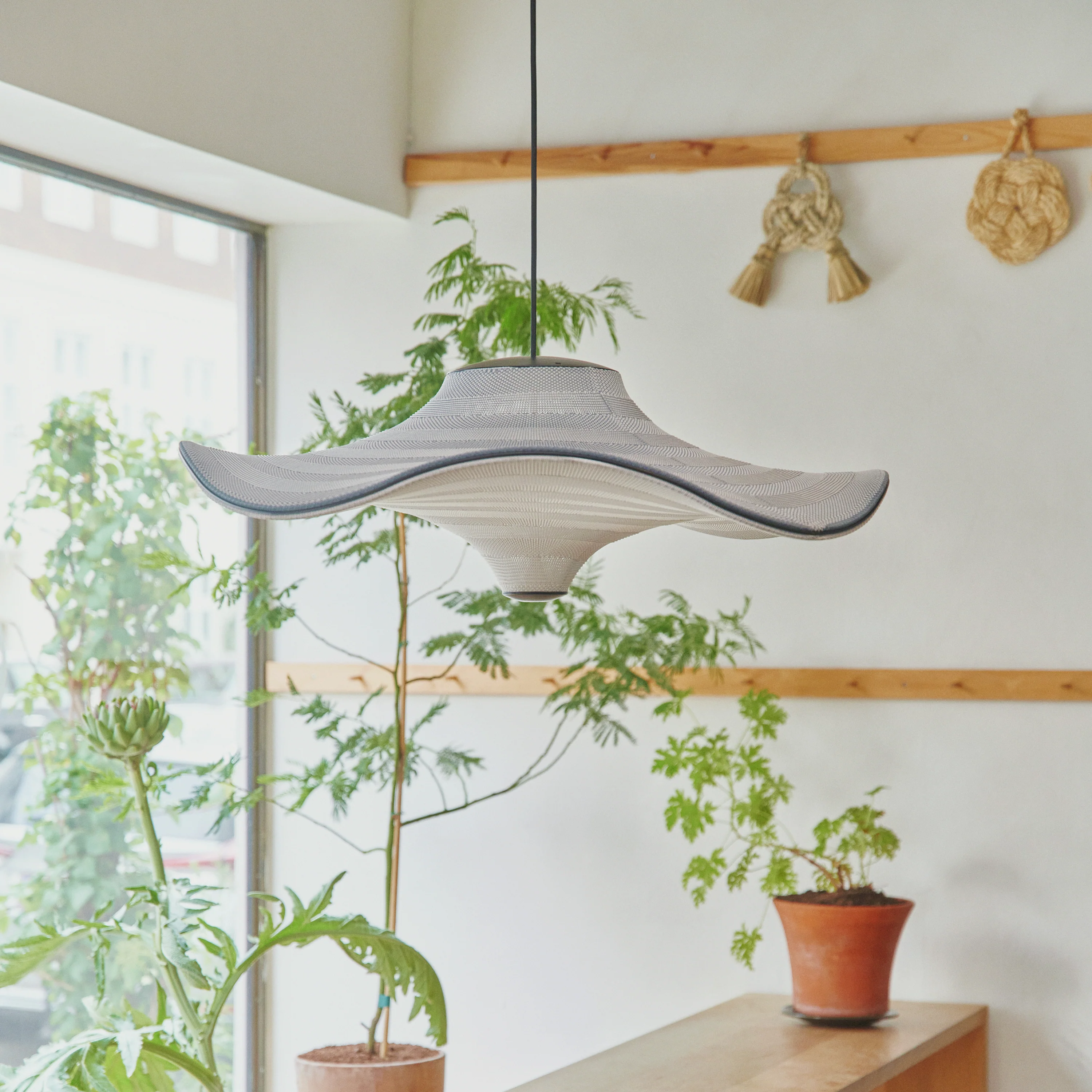 Flying Pendant Light - Image 16