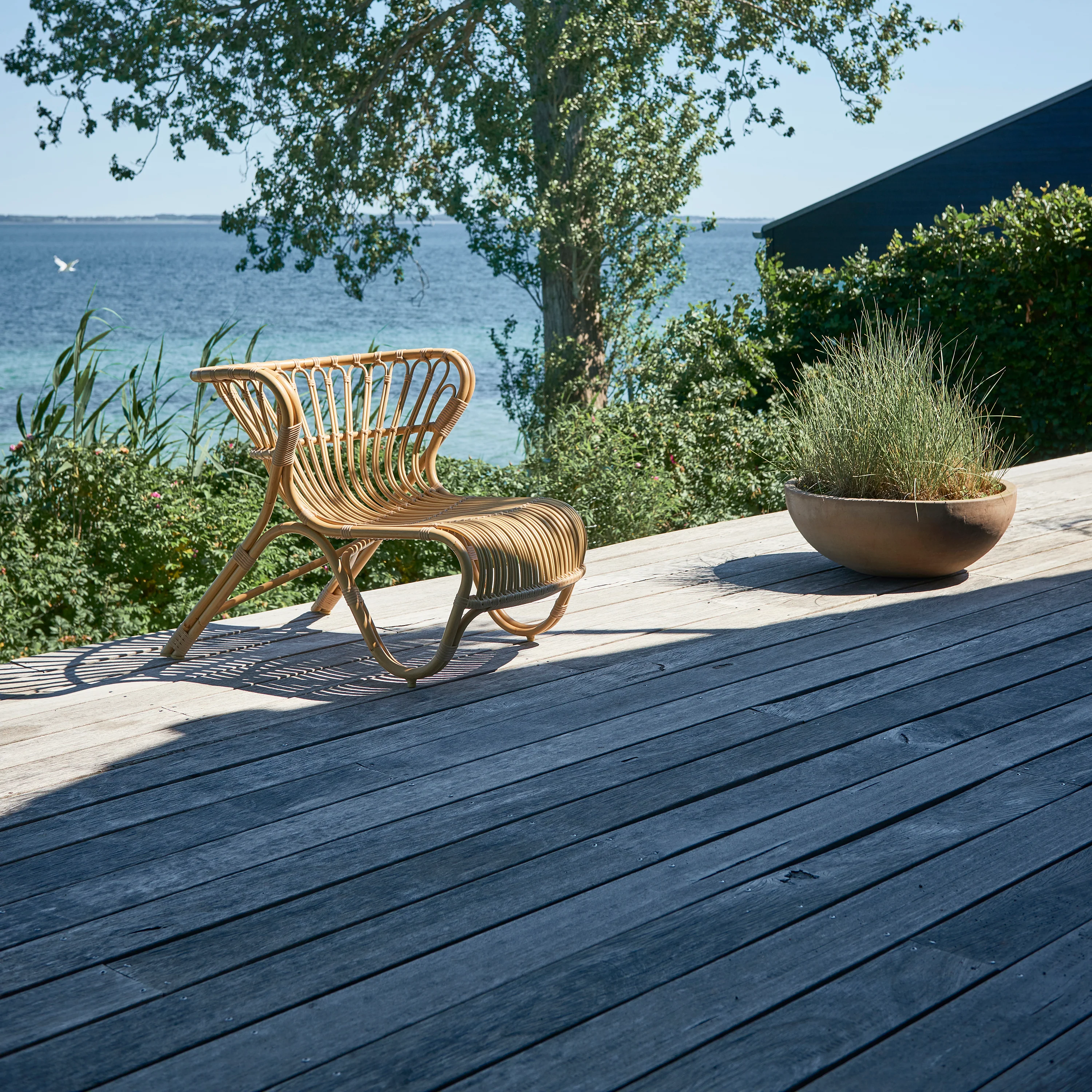 Fox Outdoor Lounge Chair - Image 9
