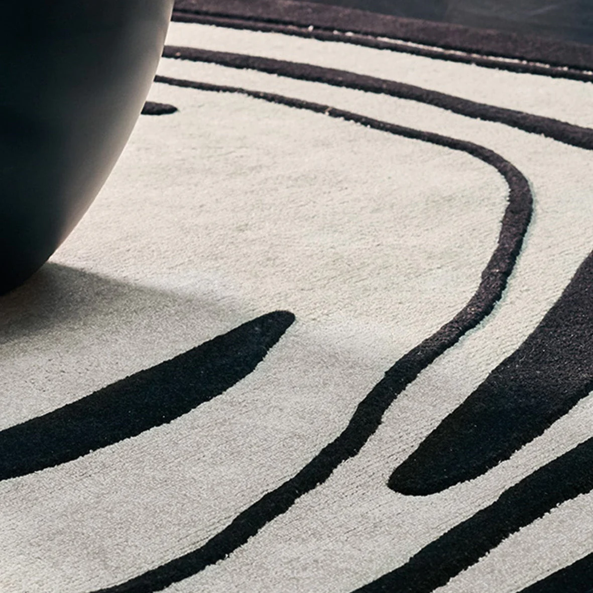 Fragment Rug - Image 4