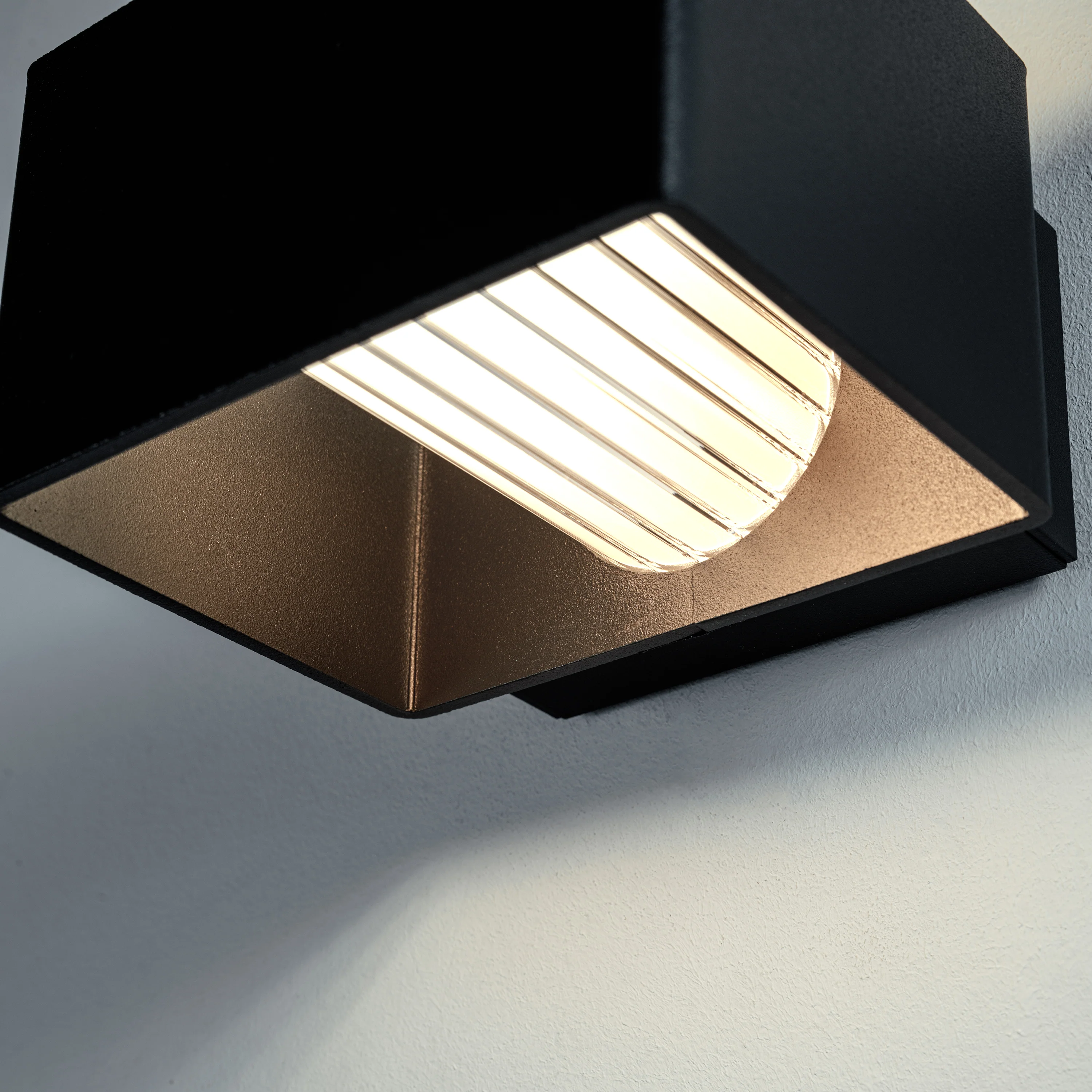 Frame LED Wall Sconce - Image 8