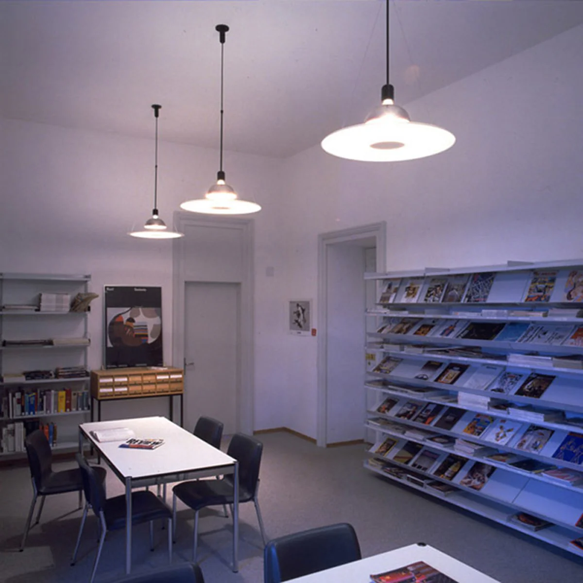 Frisbi Pendant Light - Image 14