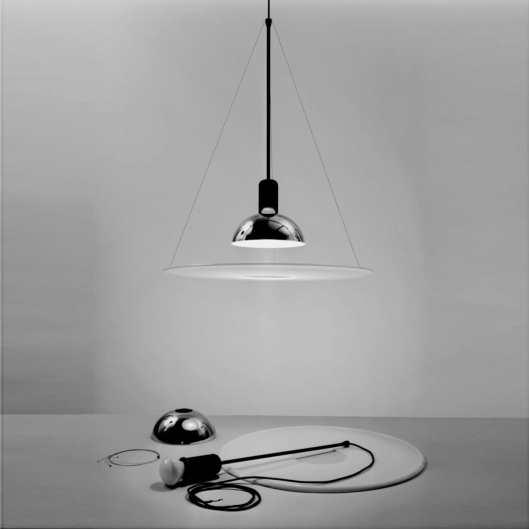 Frisbi Pendant Light - Image 7