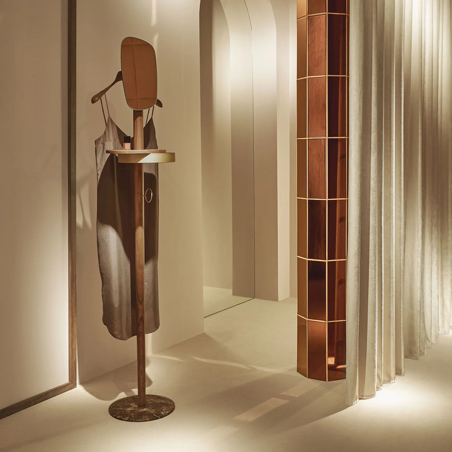 Galan Valet Stand - Image 8