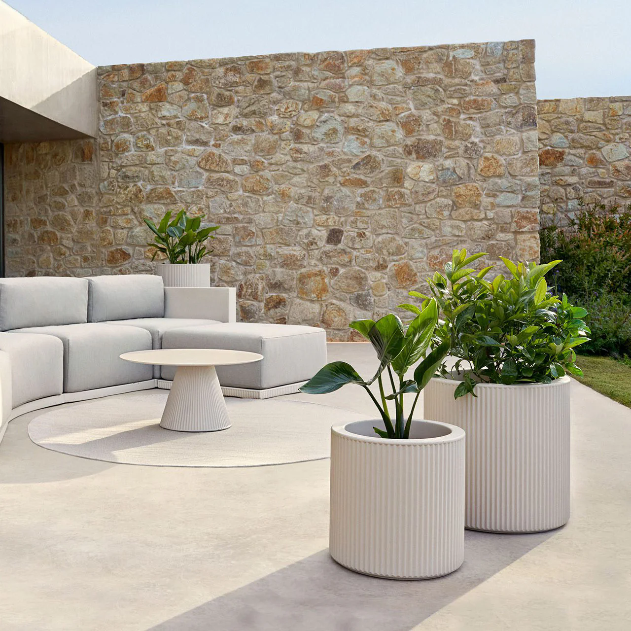 Gatsby Cylinder Planter - Image 13