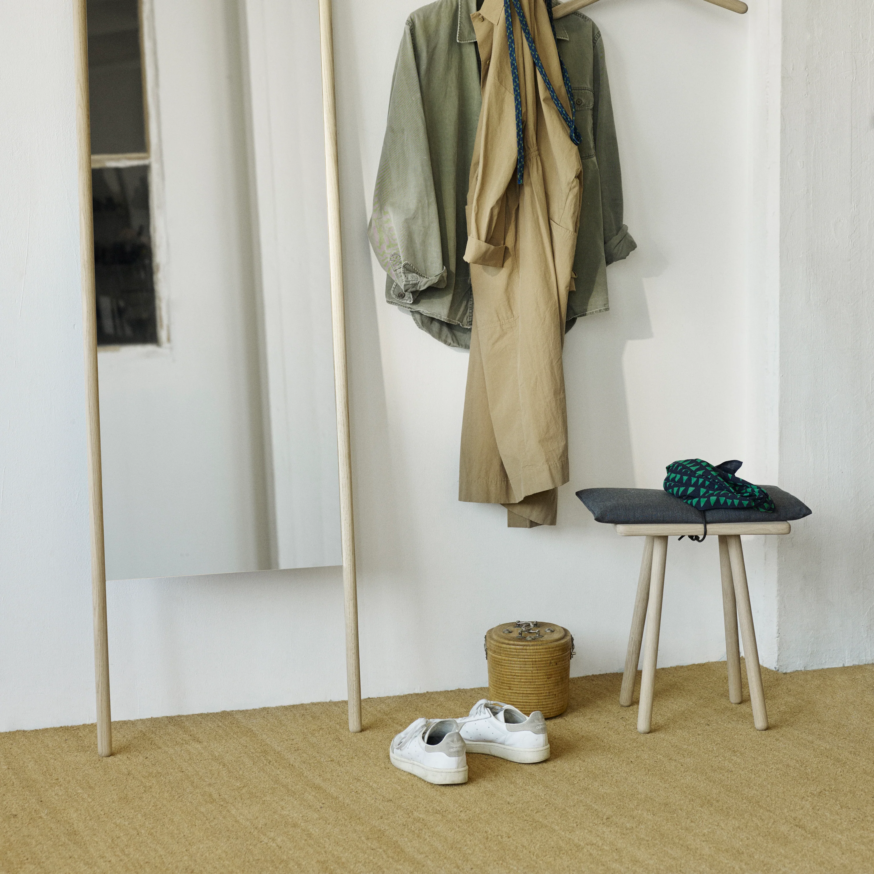 Georg Stool - Image 7