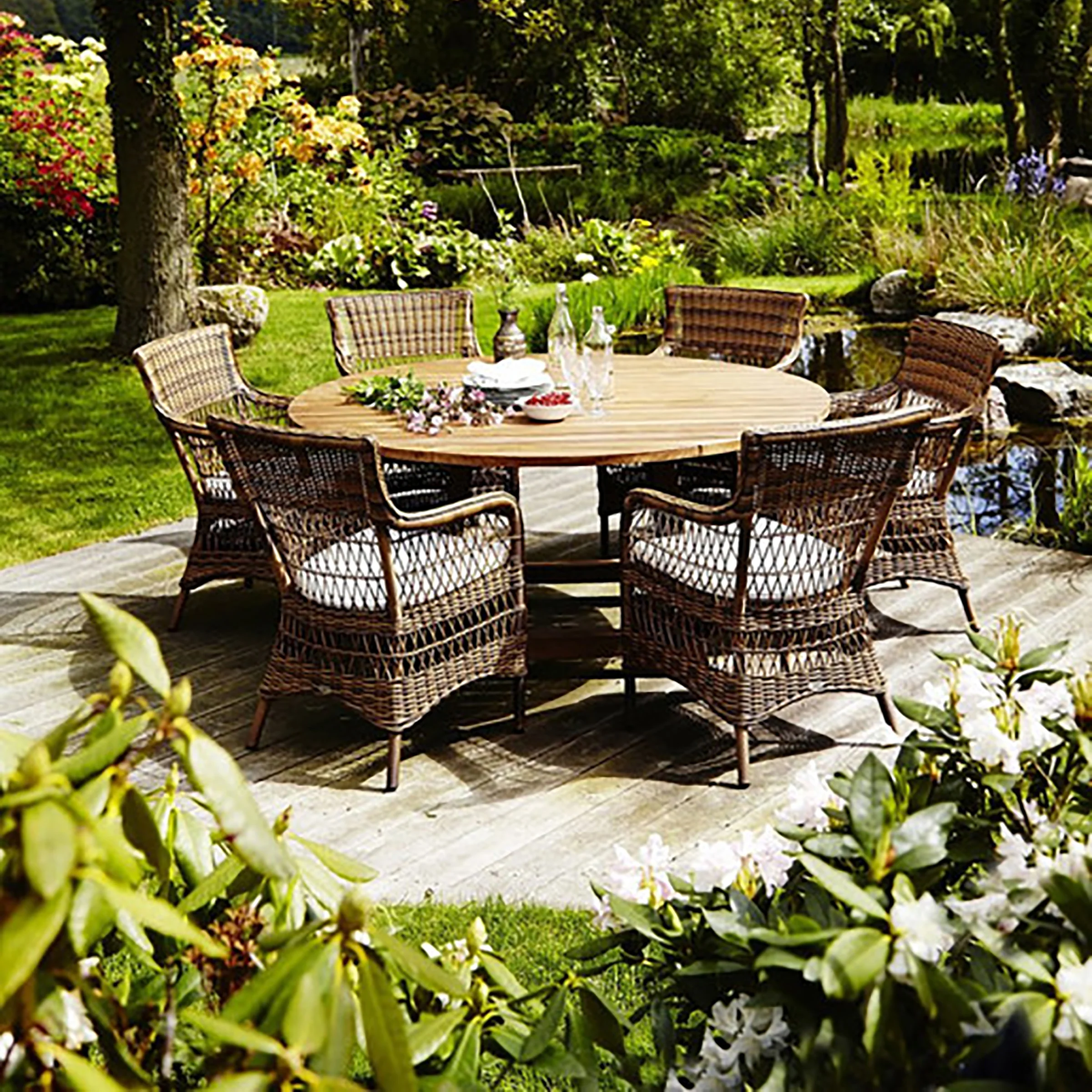 George Outdoor Round Dining Table - Image 6