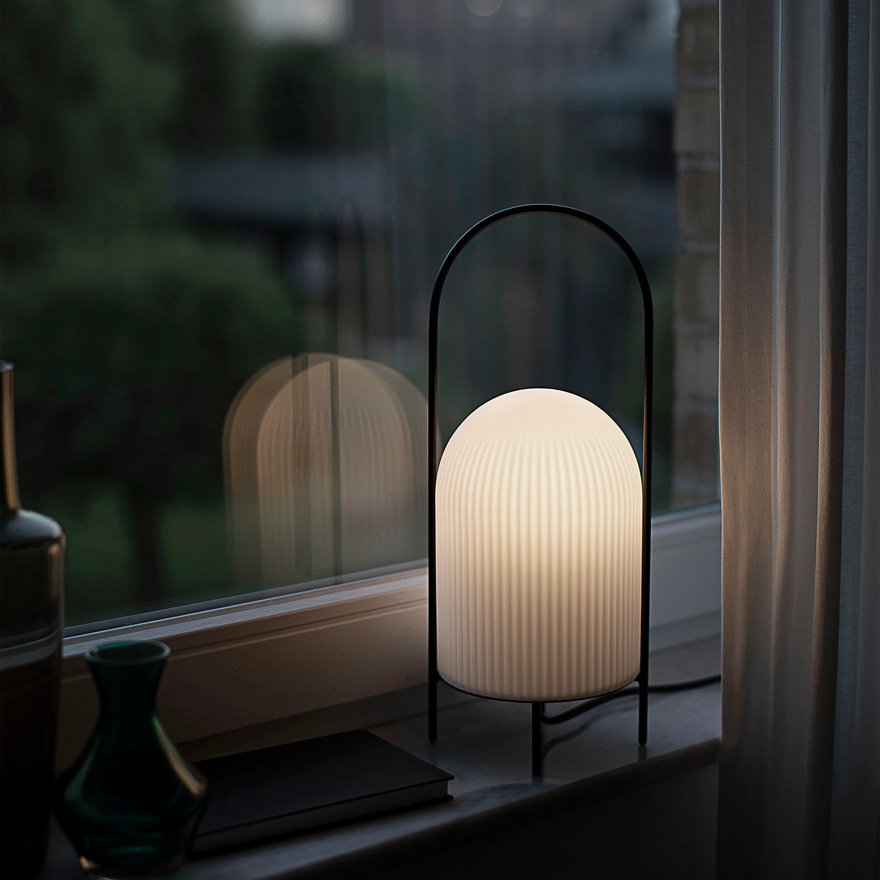 Ghost Table Lamp - Image 20