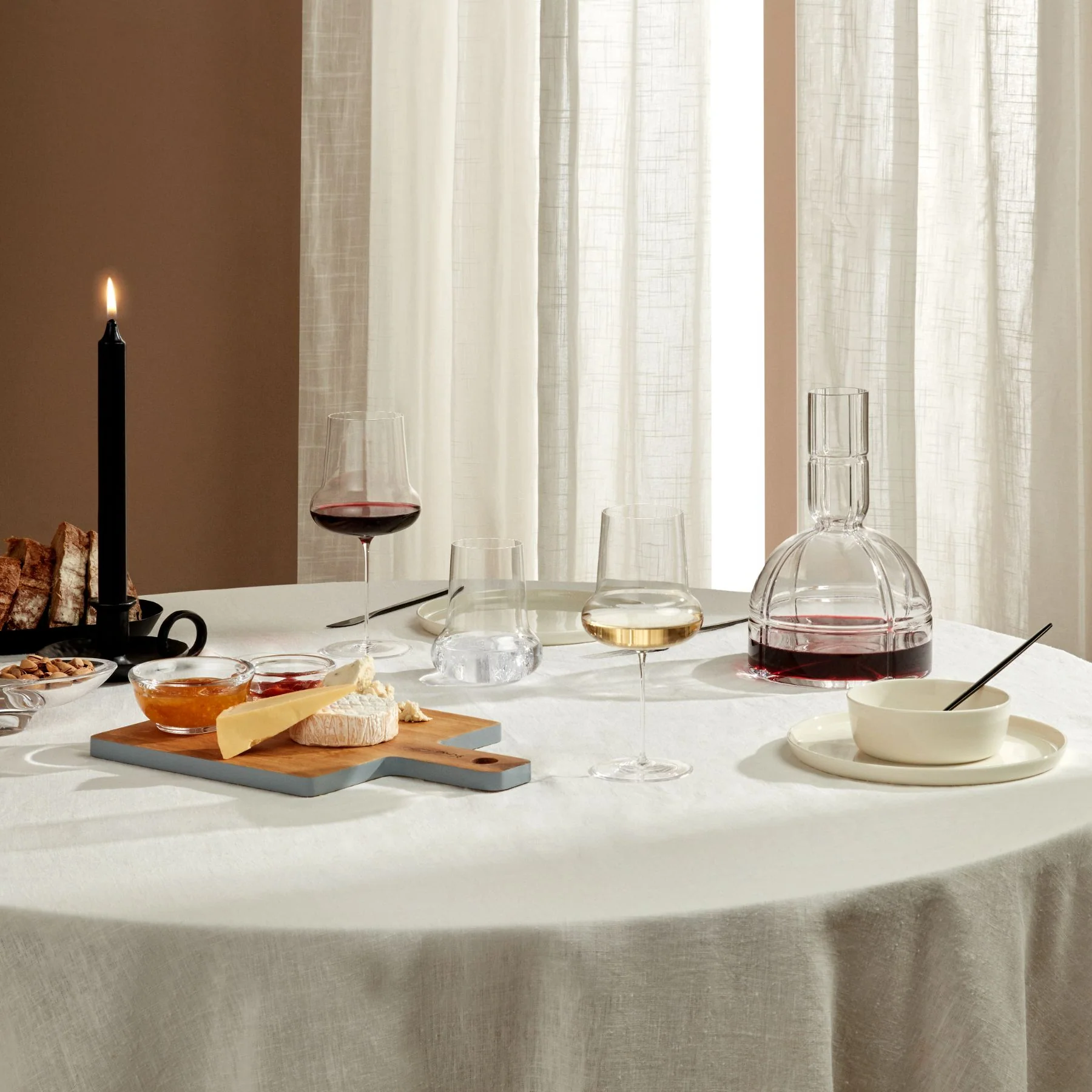 Ghost Zero Belly White Wine Glass - Image 9