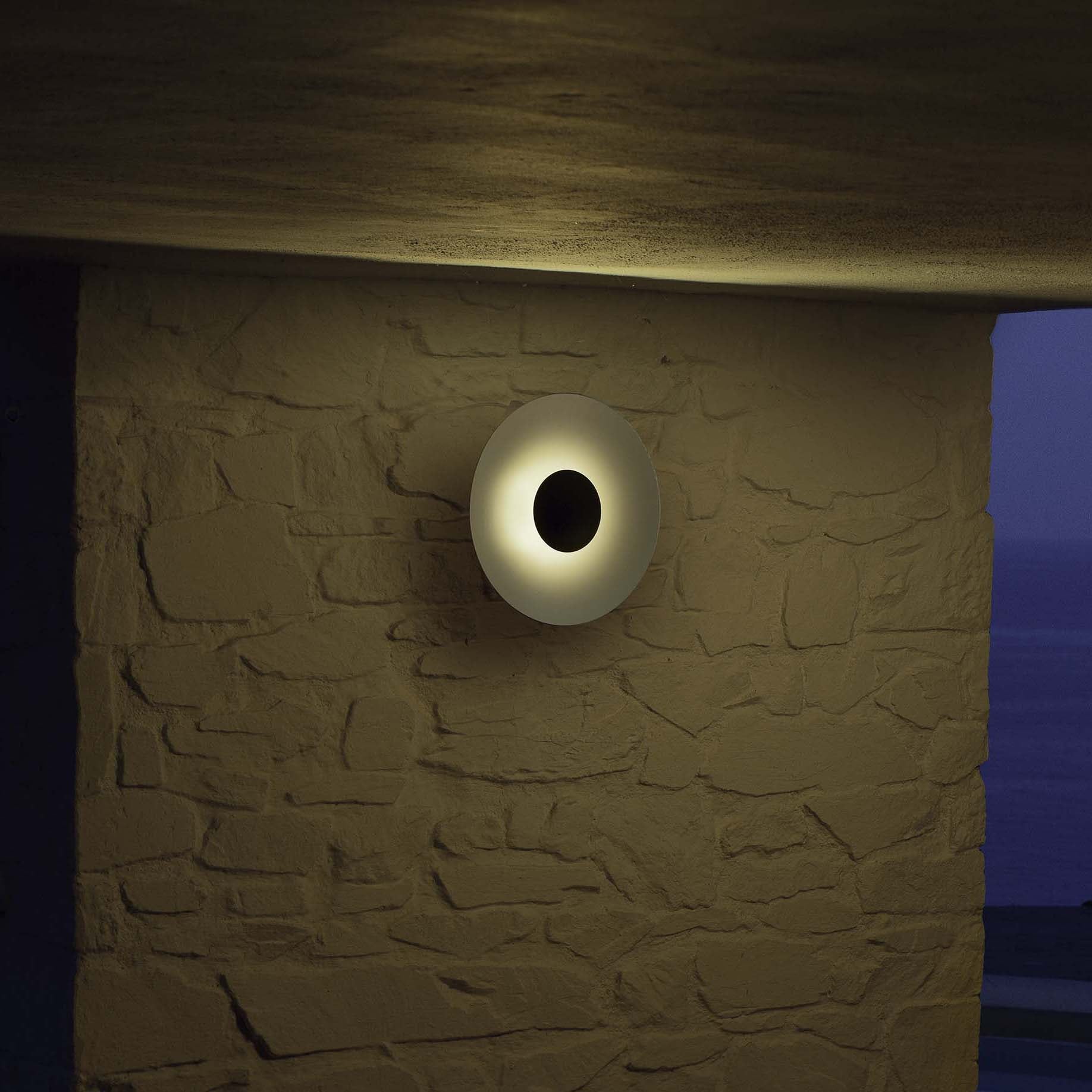Ginger Outdoor Wall/Ceiling Light - Image 4