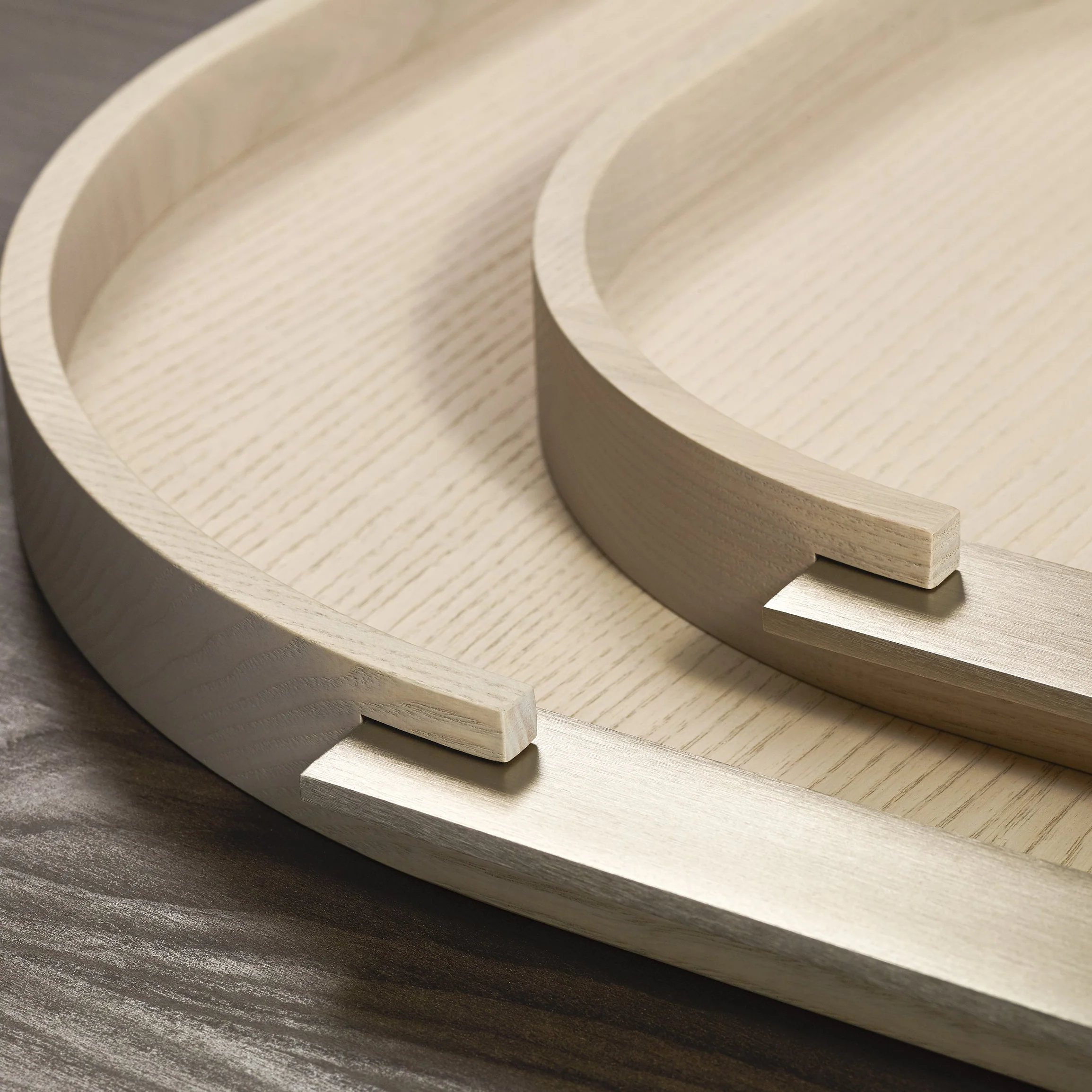 Riviere Dama Rounded Tray - Image 13