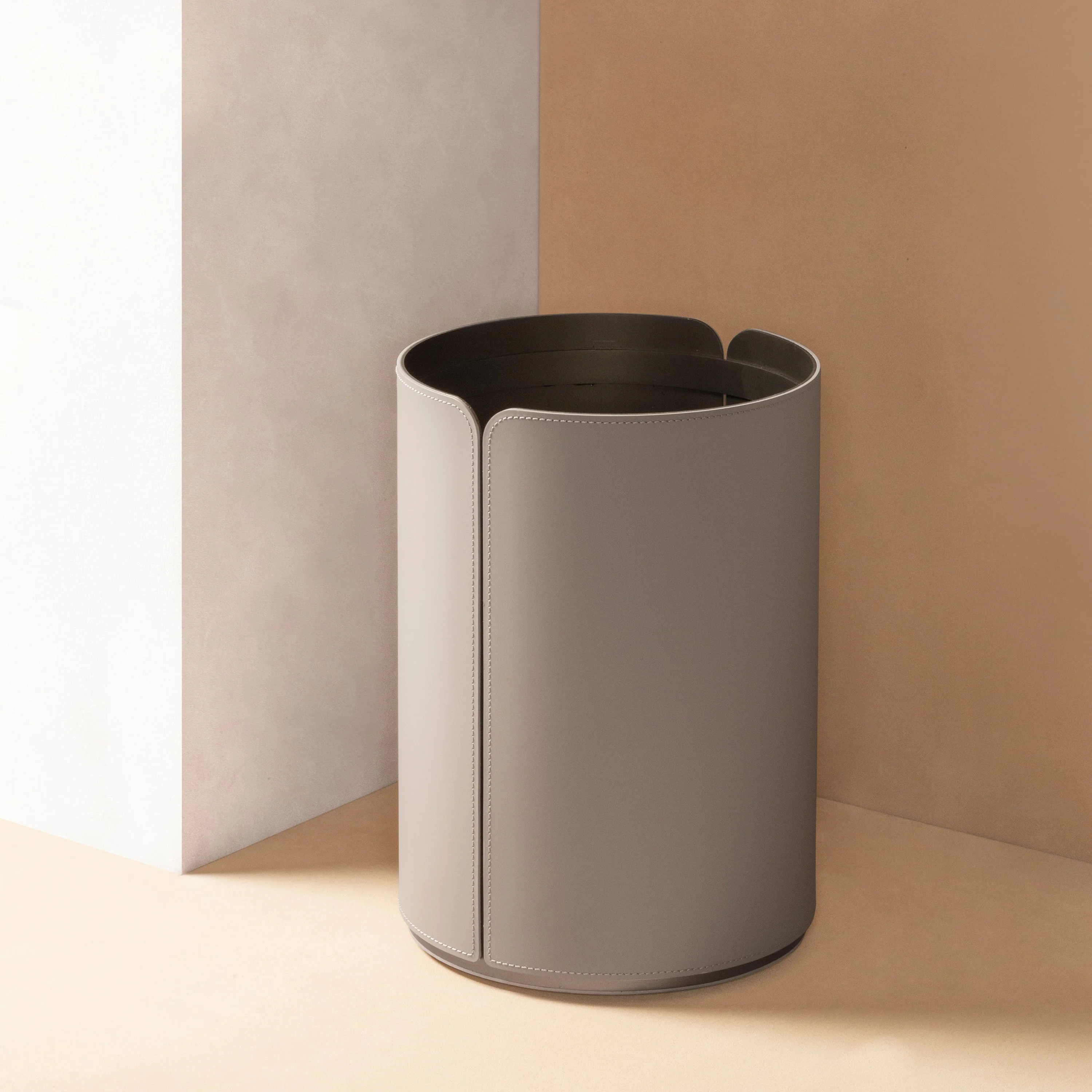 Rudi Tour Wastepaper Bin - Image 2