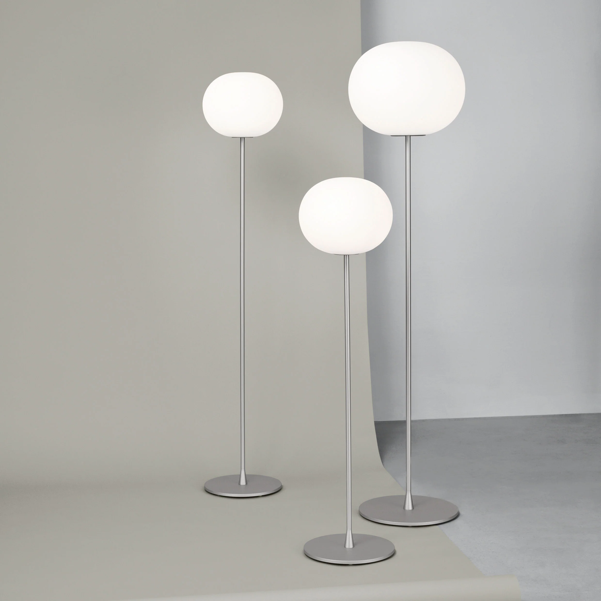 Glo-Ball Floor Lamp - Image 7