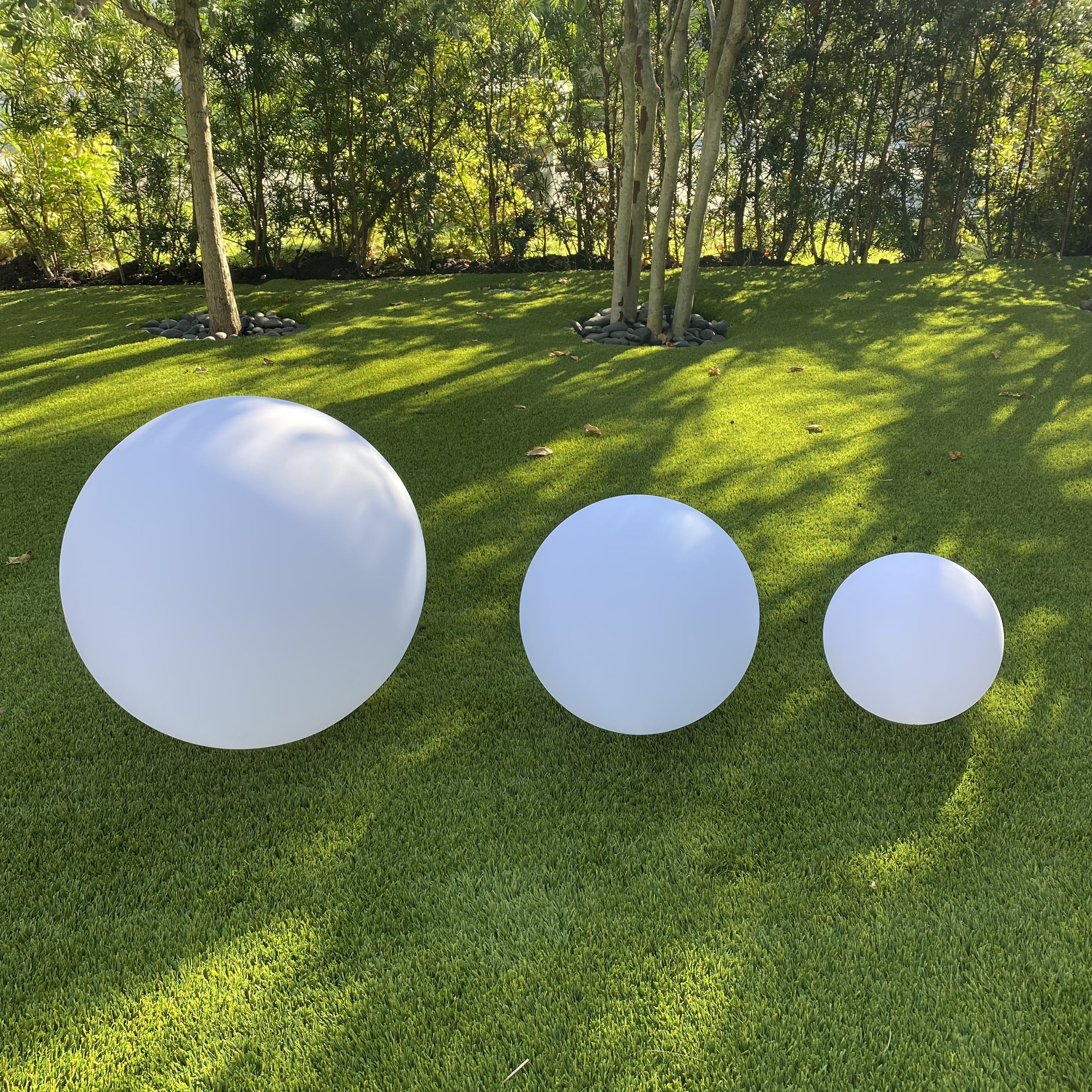Globe Outdoor Bluetooth LED Lamp - Image 10