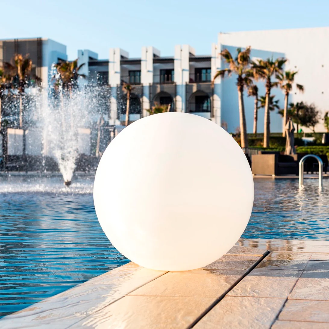 Globe Outdoor Bluetooth LED Lamp - Image 9