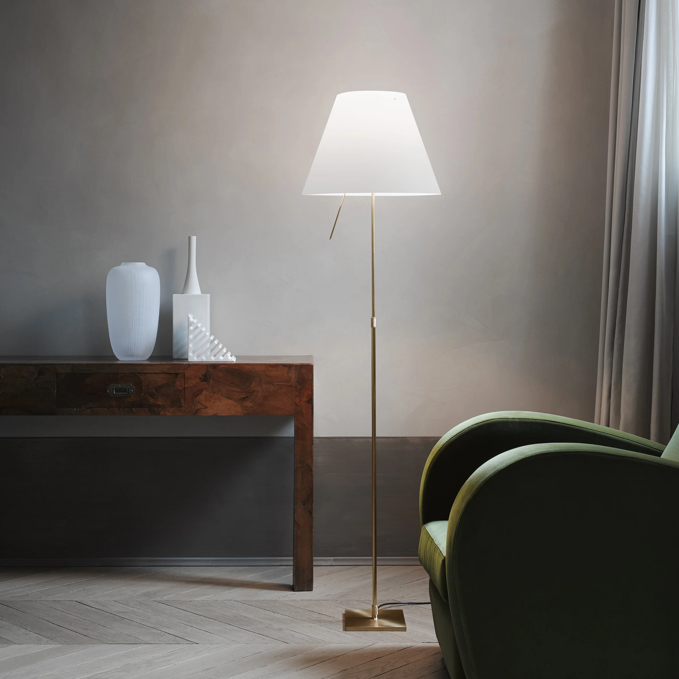 Grande Costanza Floor Lamp - Image 9