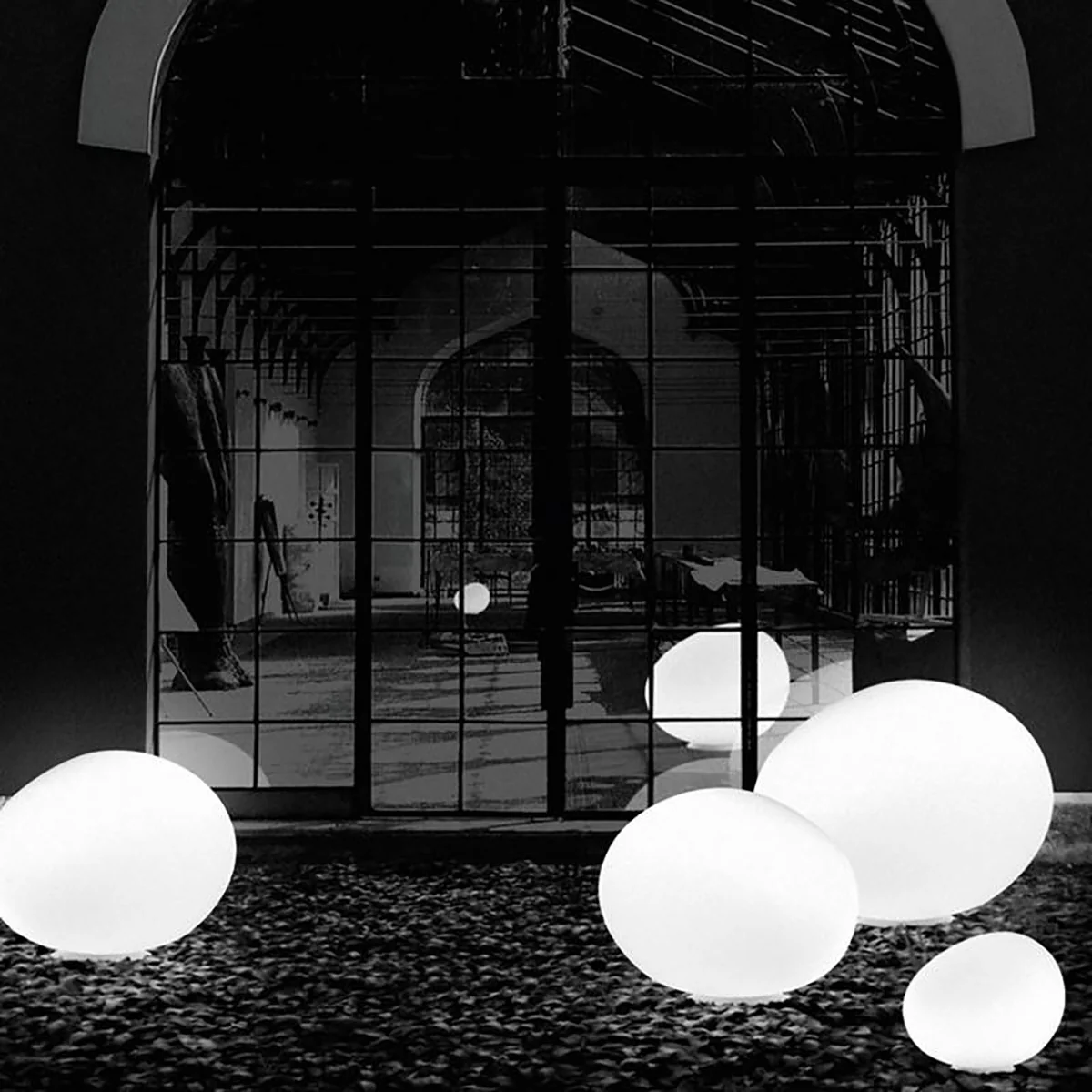 Gregg Midi LED Table Lamp - Image 8