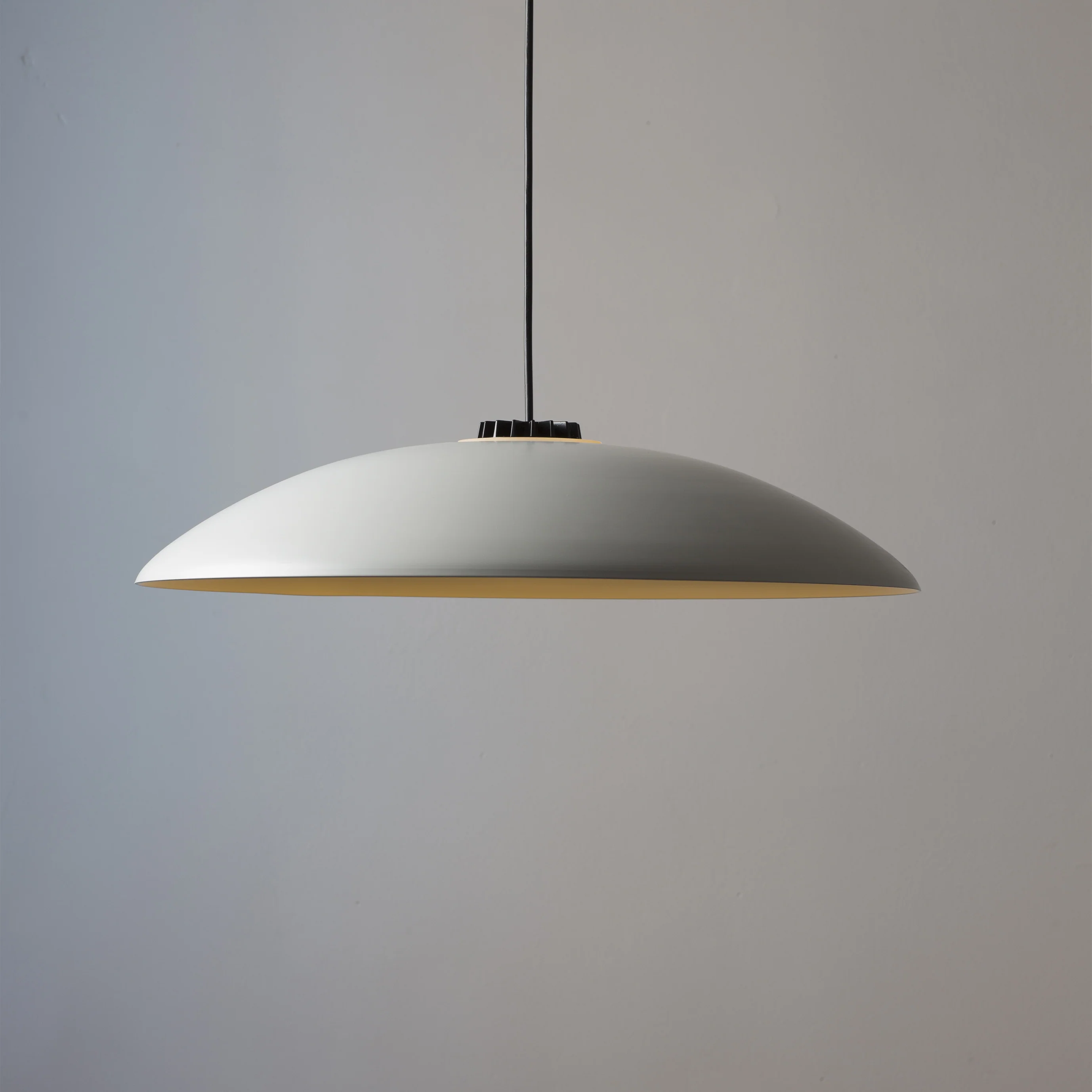 HeadHat Plate Pendant Light - Image 11